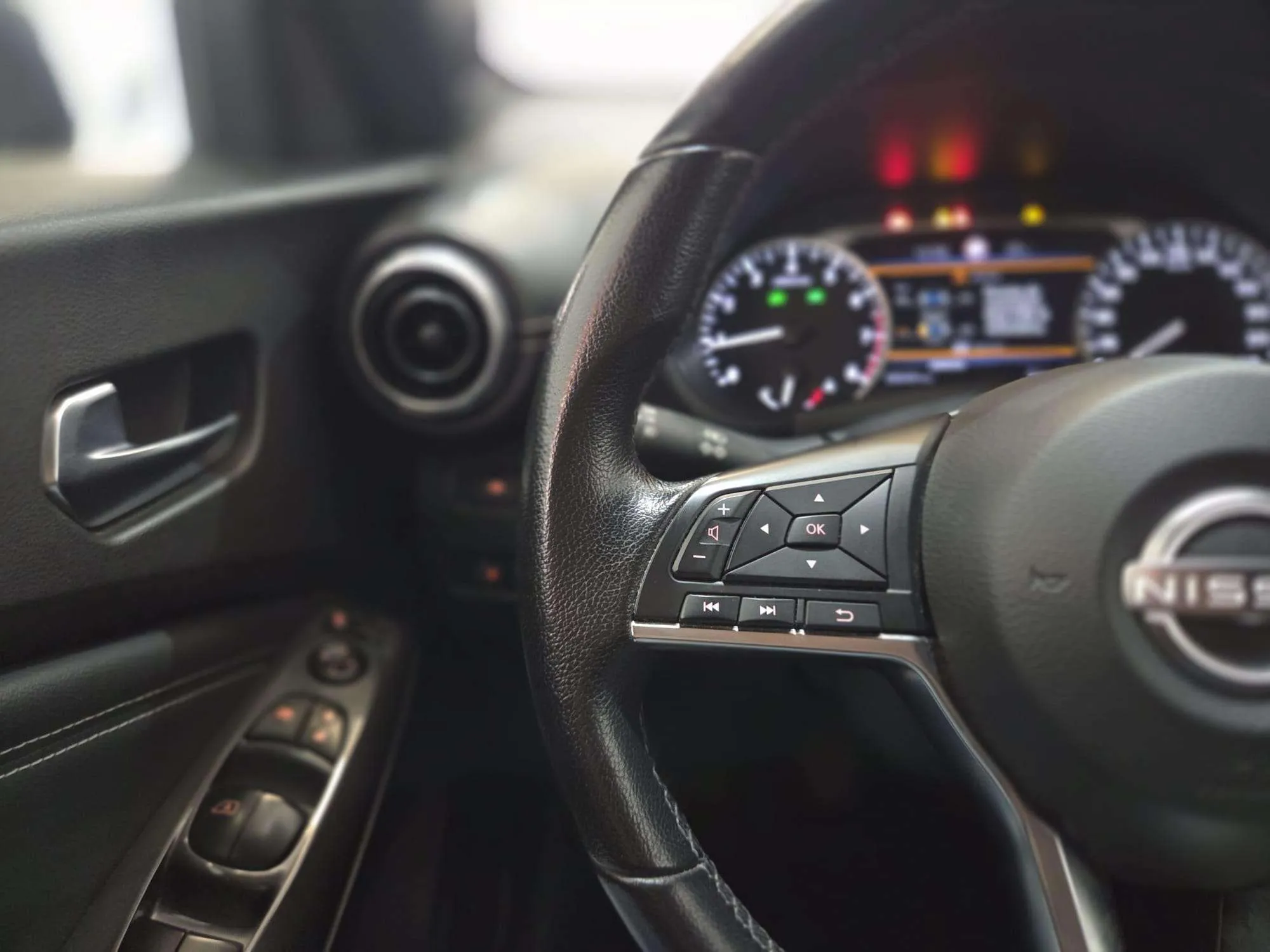 Nissan Juke DIG-T Acenta - foto 19