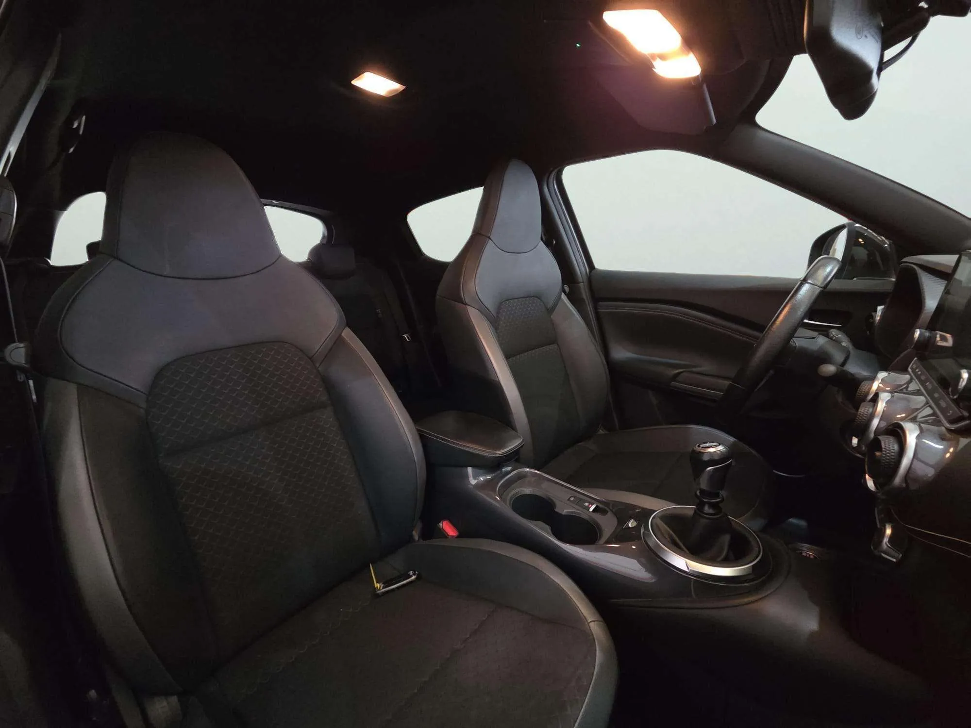 Nissan Juke DIG-T Acenta - foto 12