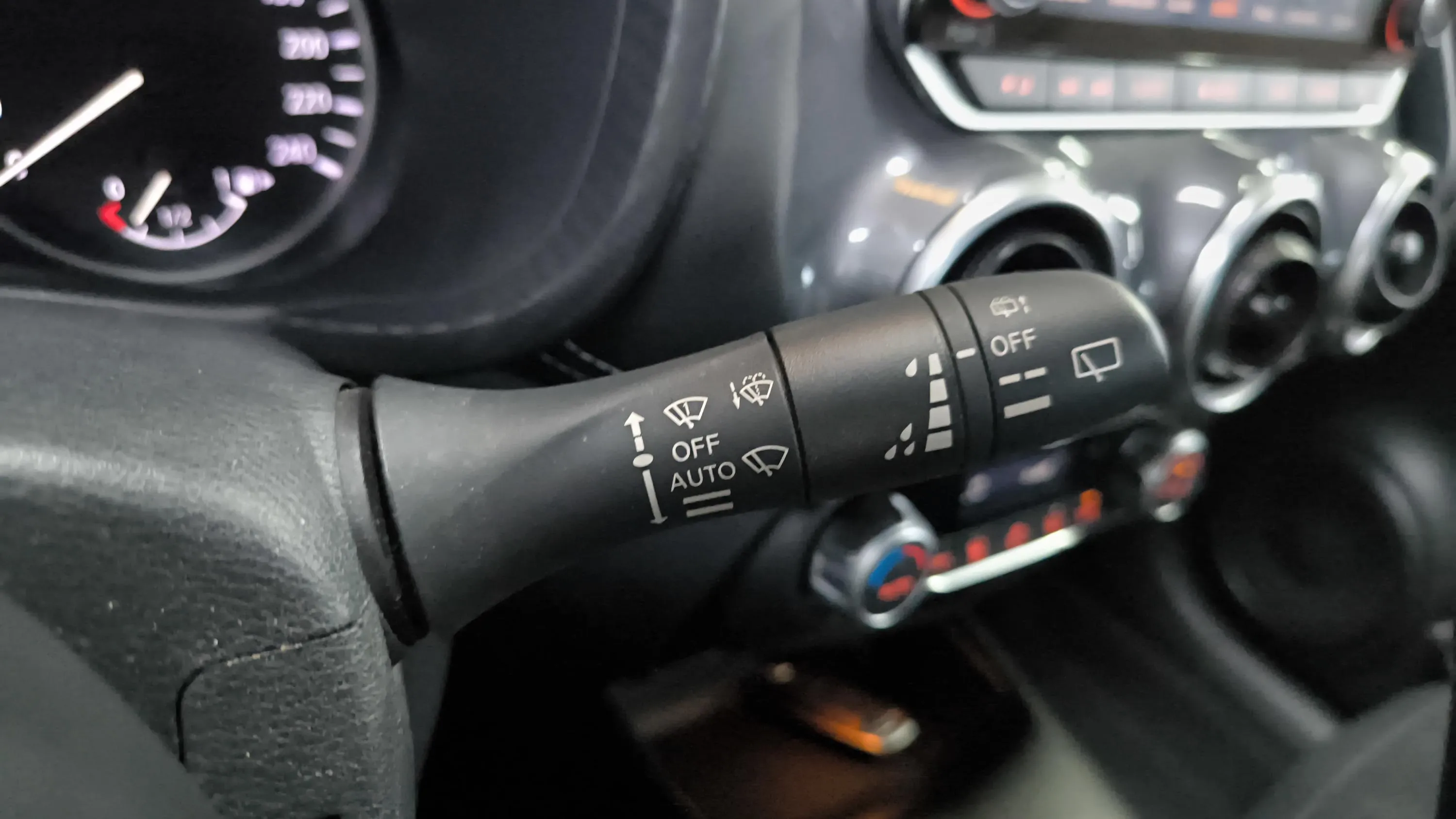 Nissan Juke DIG-T N-Connecta - foto 33