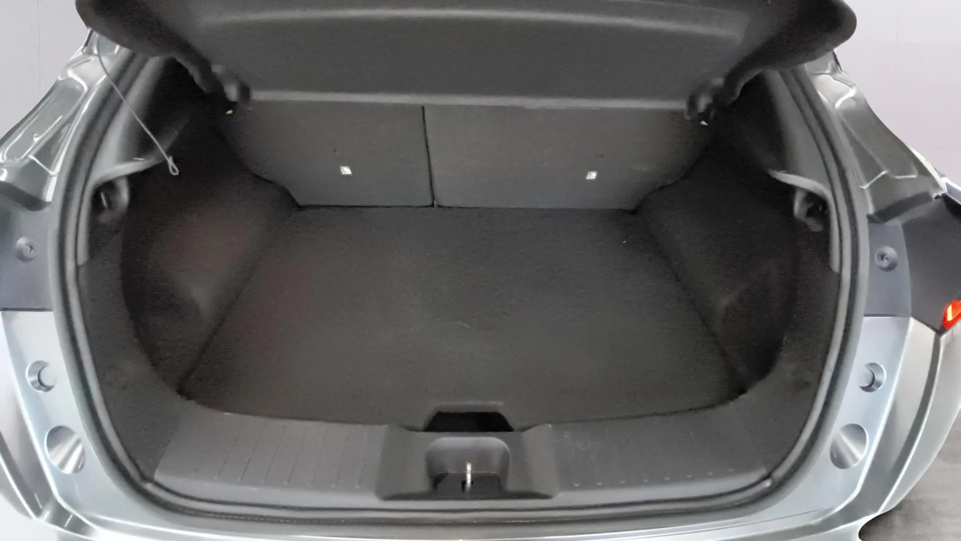 Nissan Juke DIG-T N-Connecta - foto 16