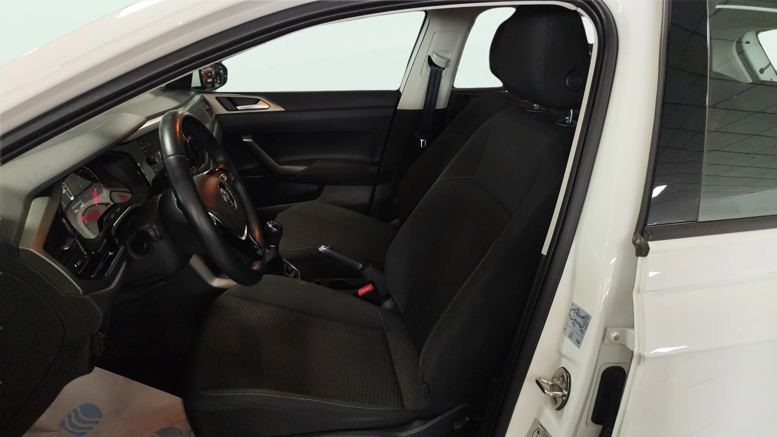 Volkswagen Polo 1.0 TSI BlueMotion - foto 21