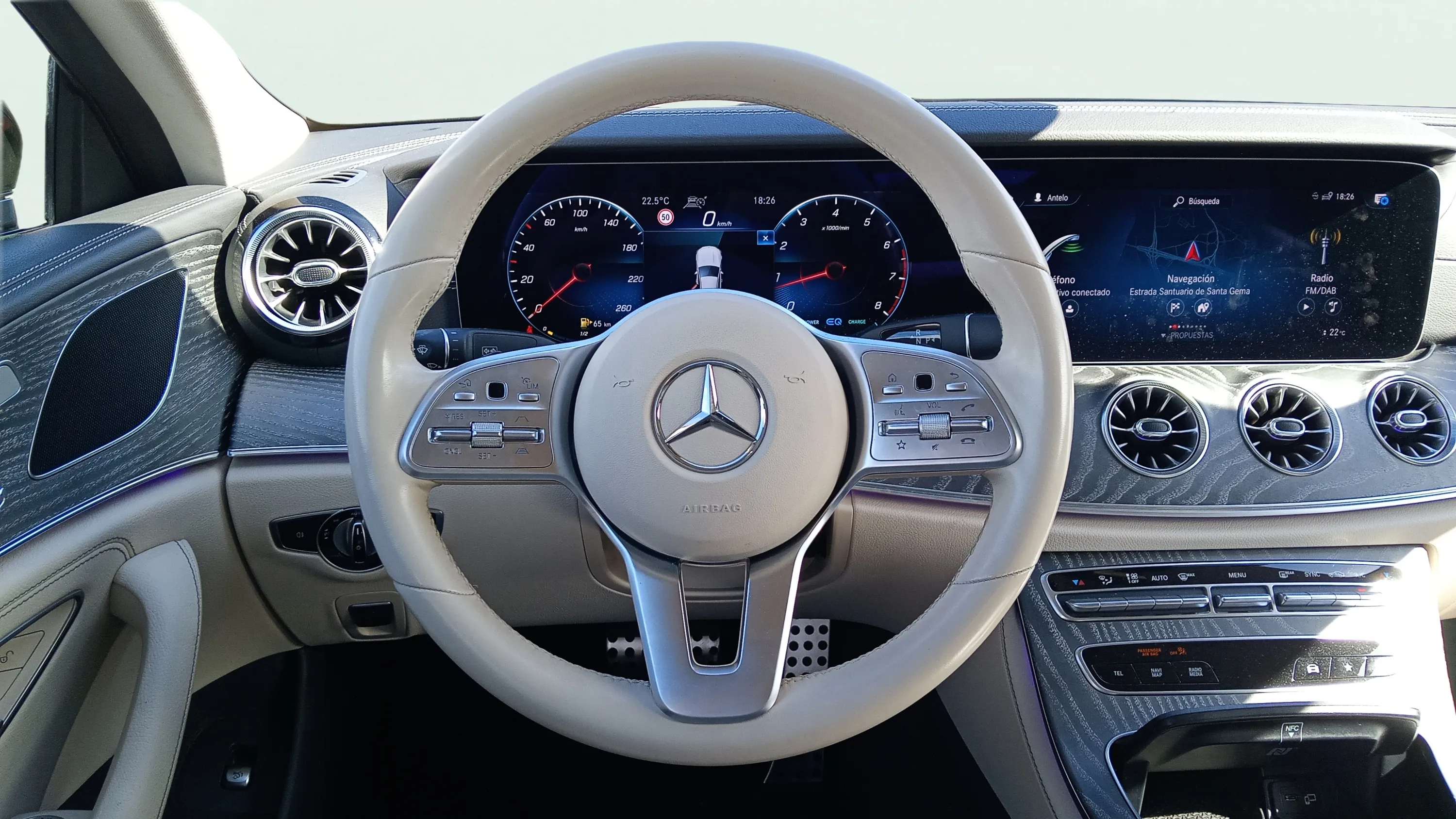 Mercedes-Benz CLS 350 - foto 16