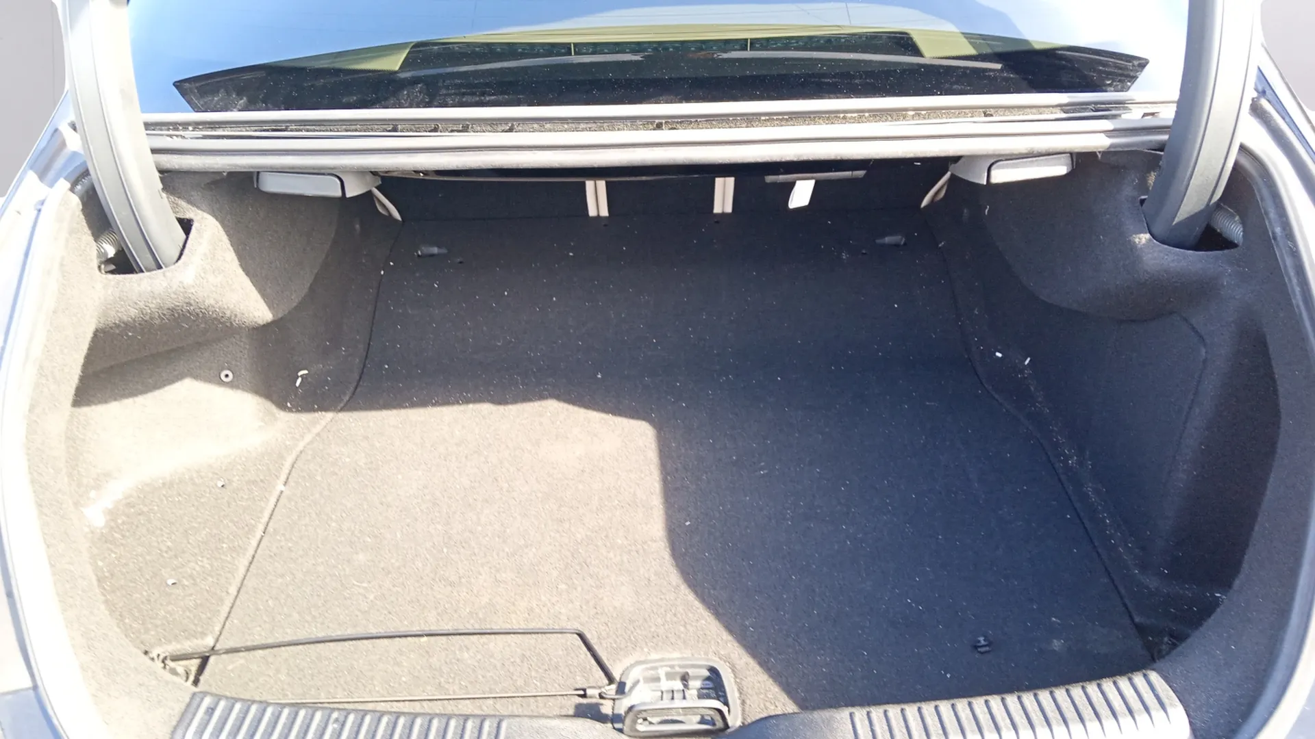 Mercedes-Benz CLS 350 - foto 9