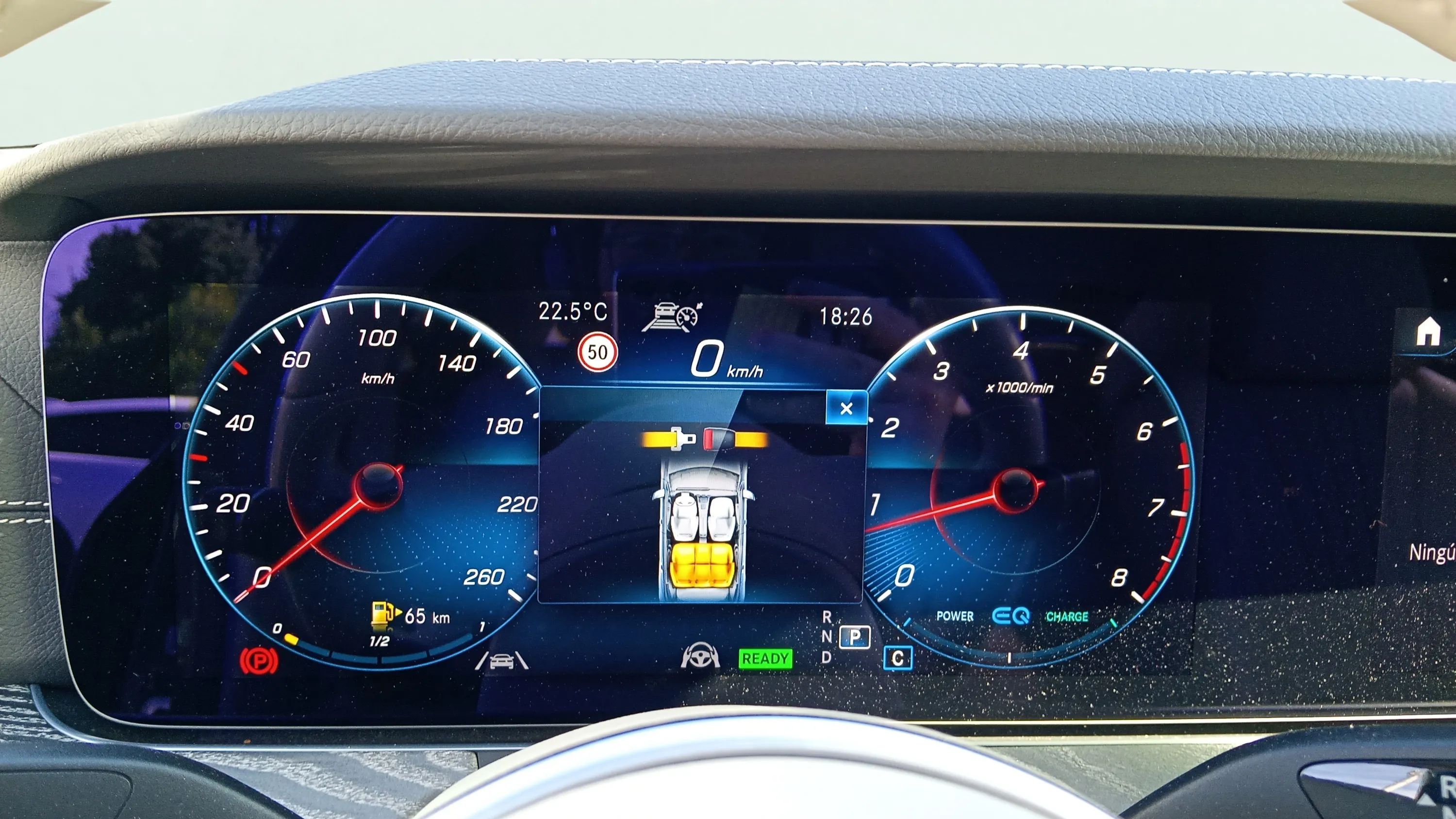 Mercedes-Benz CLS 350 - foto 11
