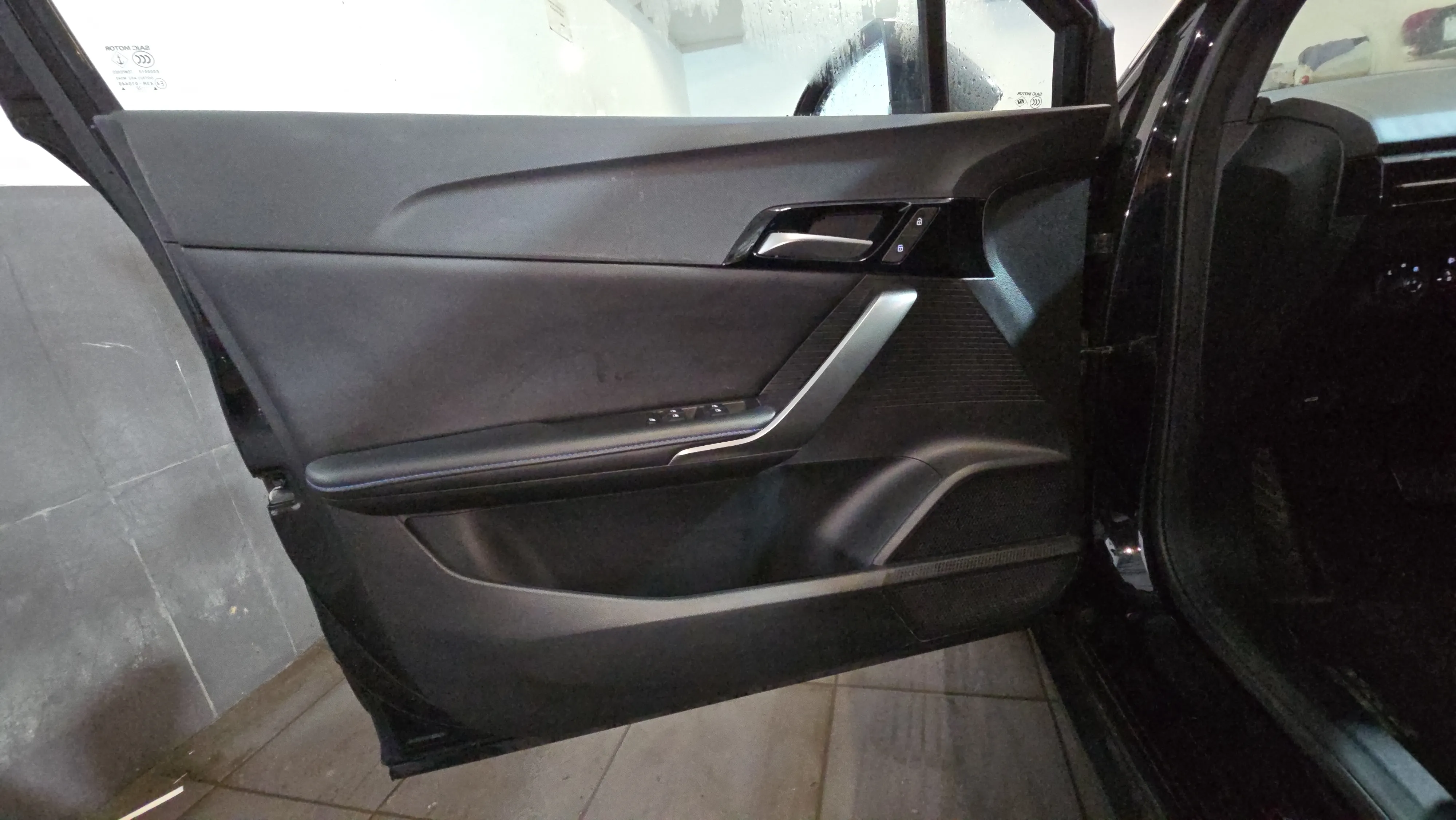 MG MG4 51kWh Standard - foto 15