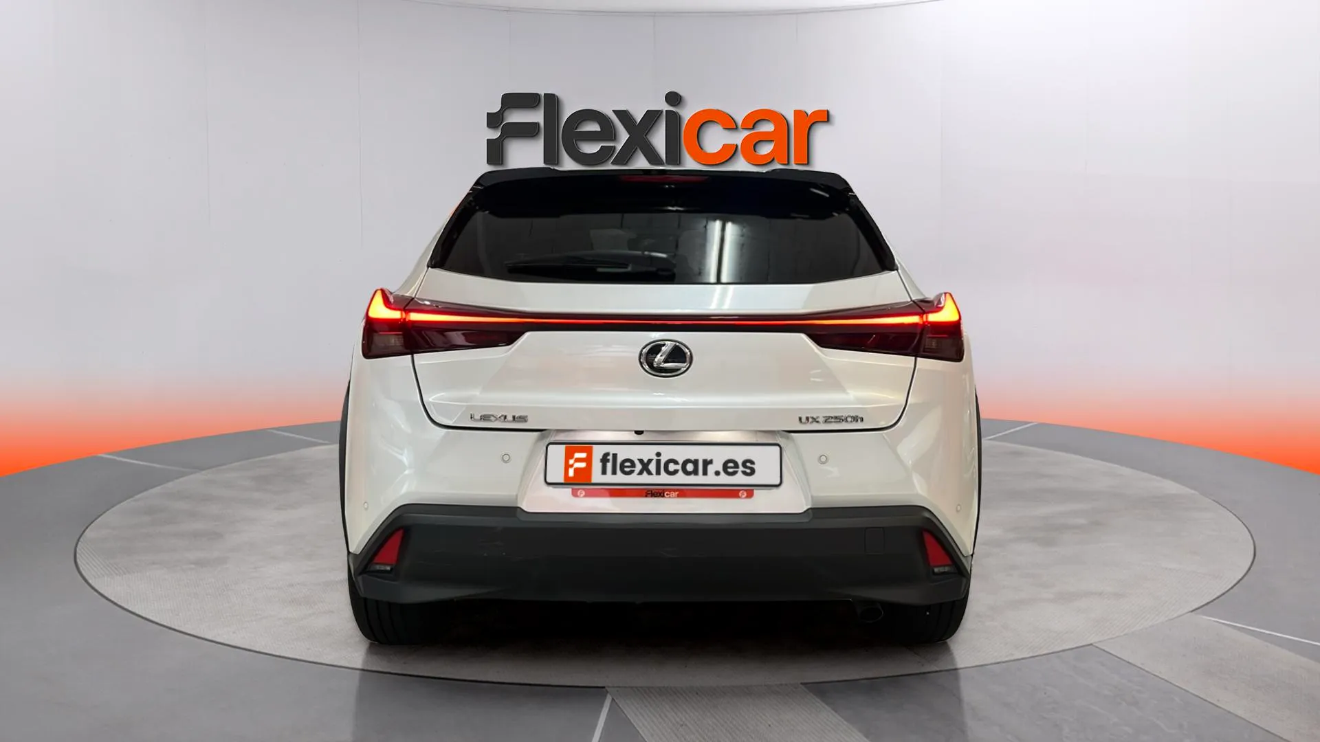 Lexus UX 2.0 250h Business - foto 6
