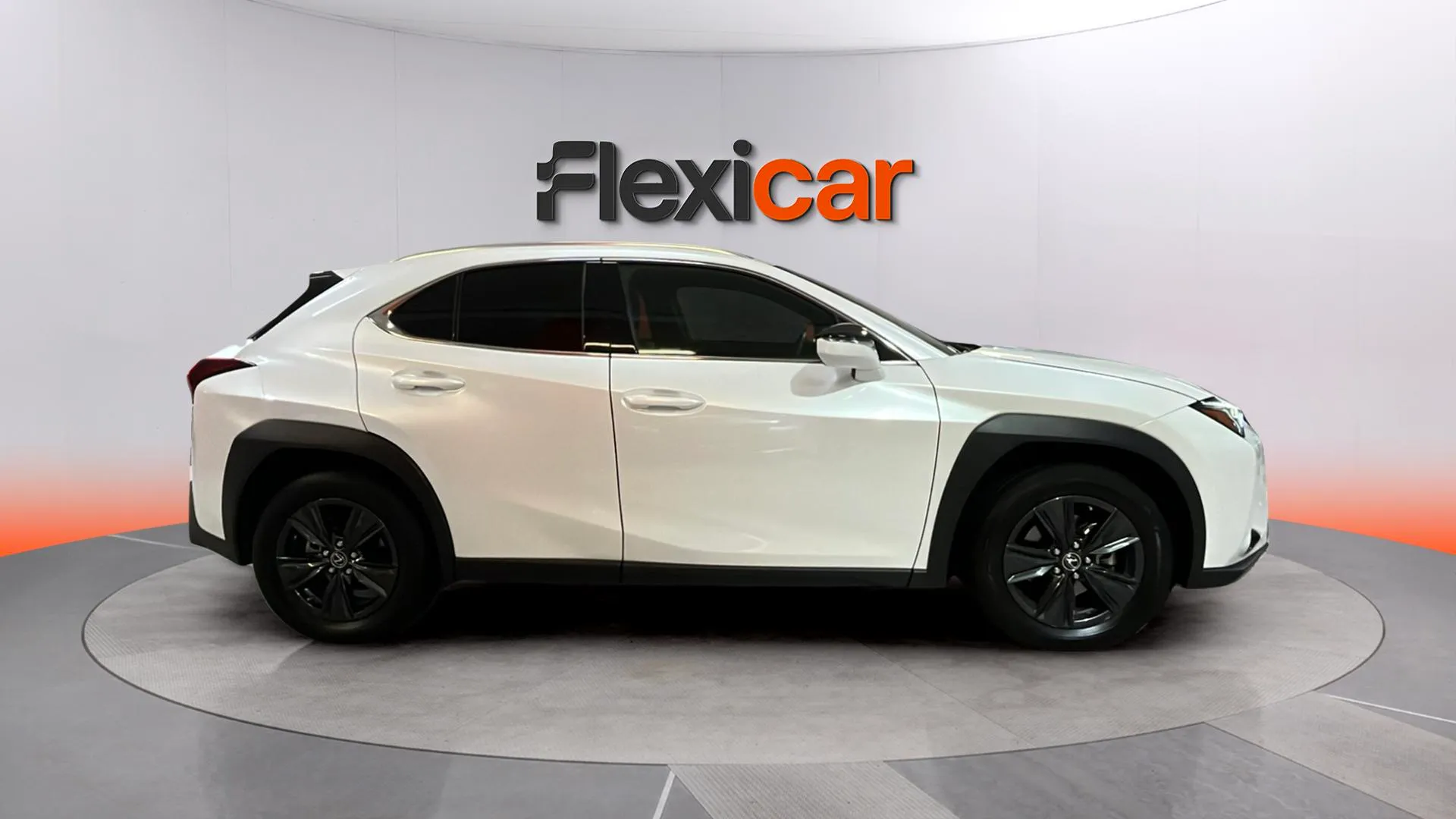 Lexus UX 2.0 250h Business - foto 8