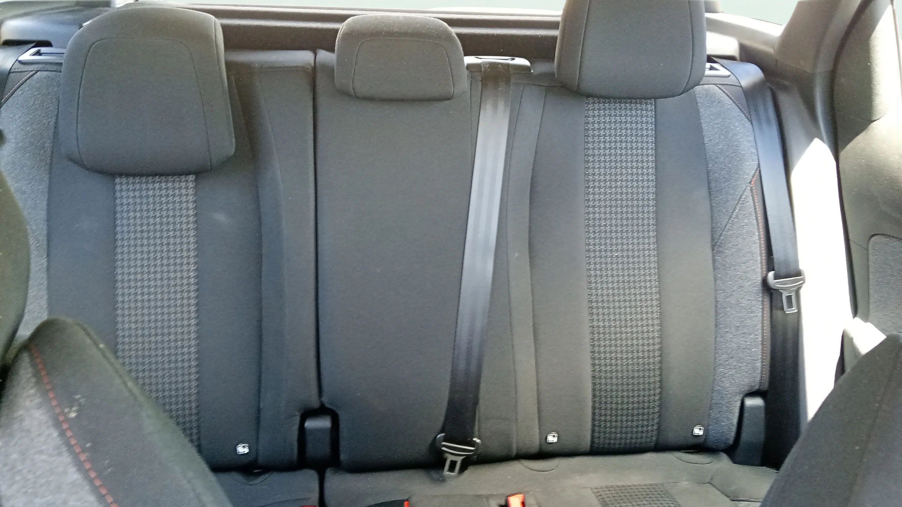 Peugeot 3008 1.2 PureTech Active Pack - foto 21