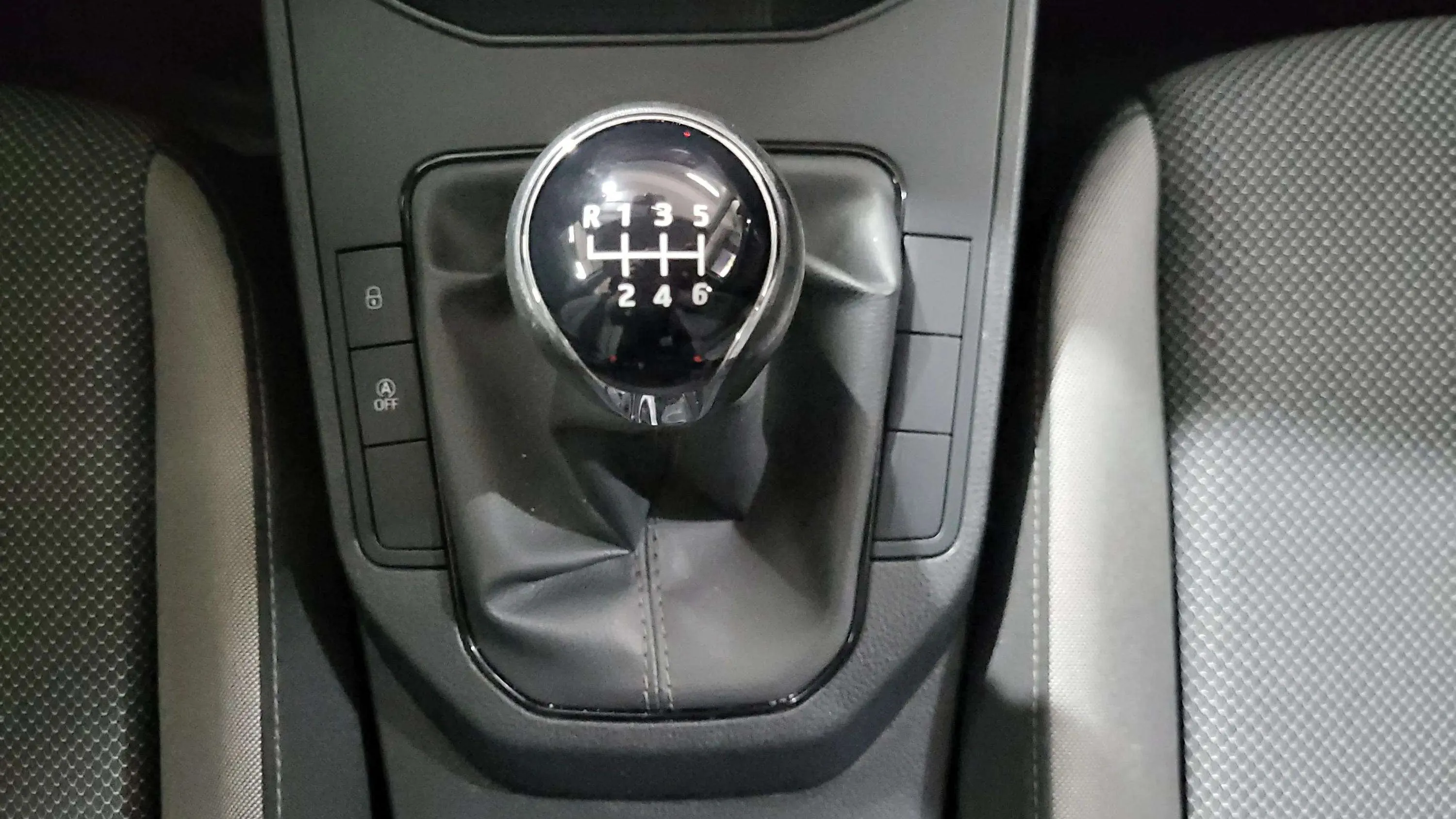SEAT Ibiza 1.0 TSI Style - foto 13