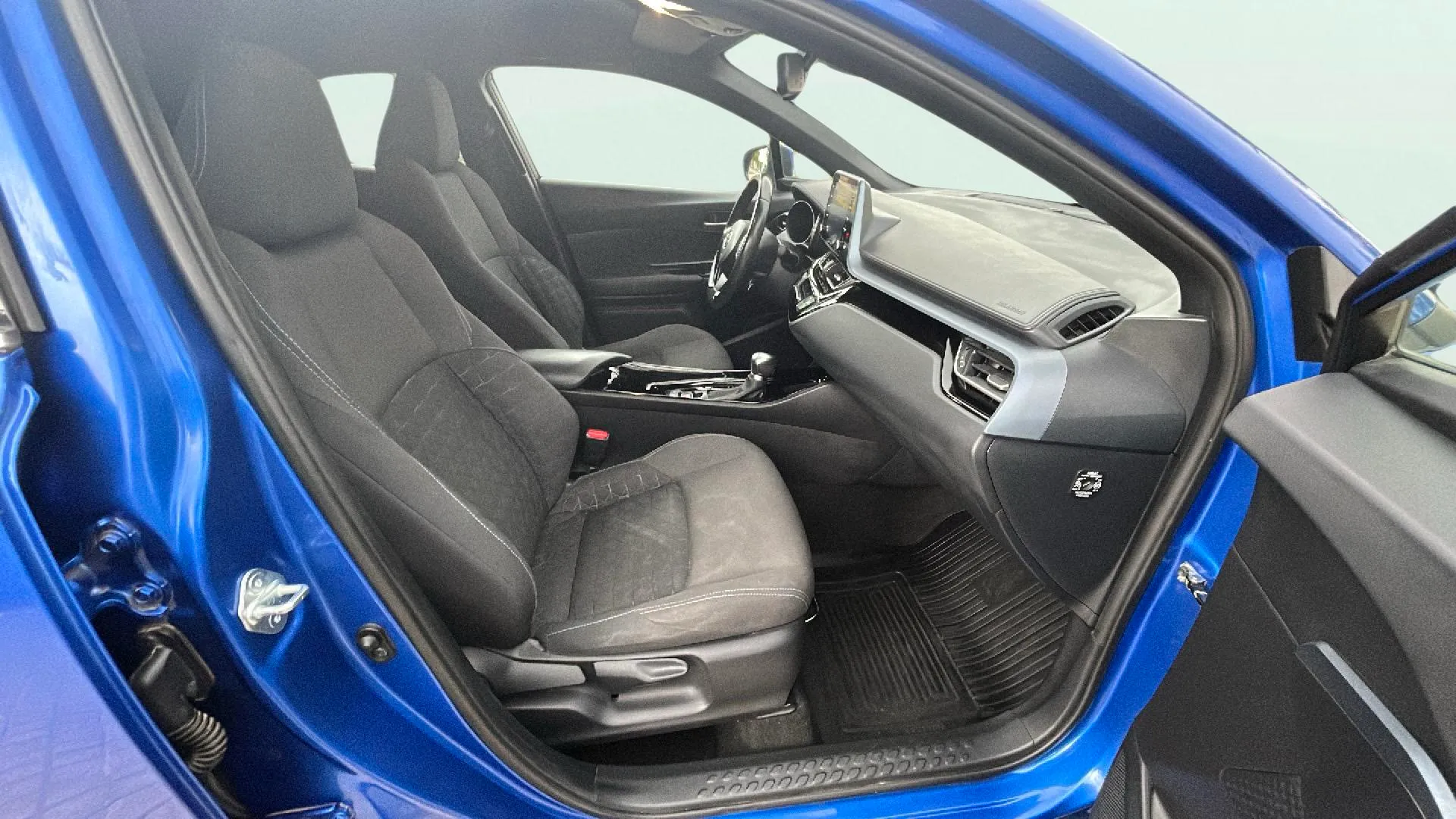 Toyota C-HR 1.8 125H Advance - foto 13