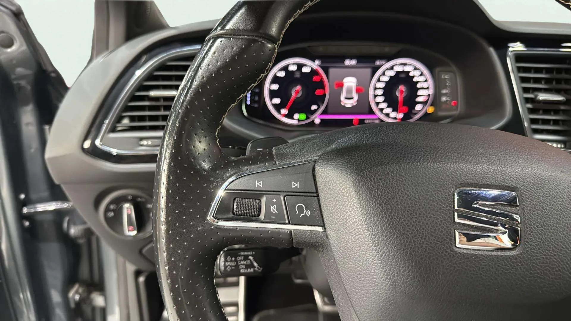 SEAT León 2.0 TSI DSG-6 Cupra - foto 13