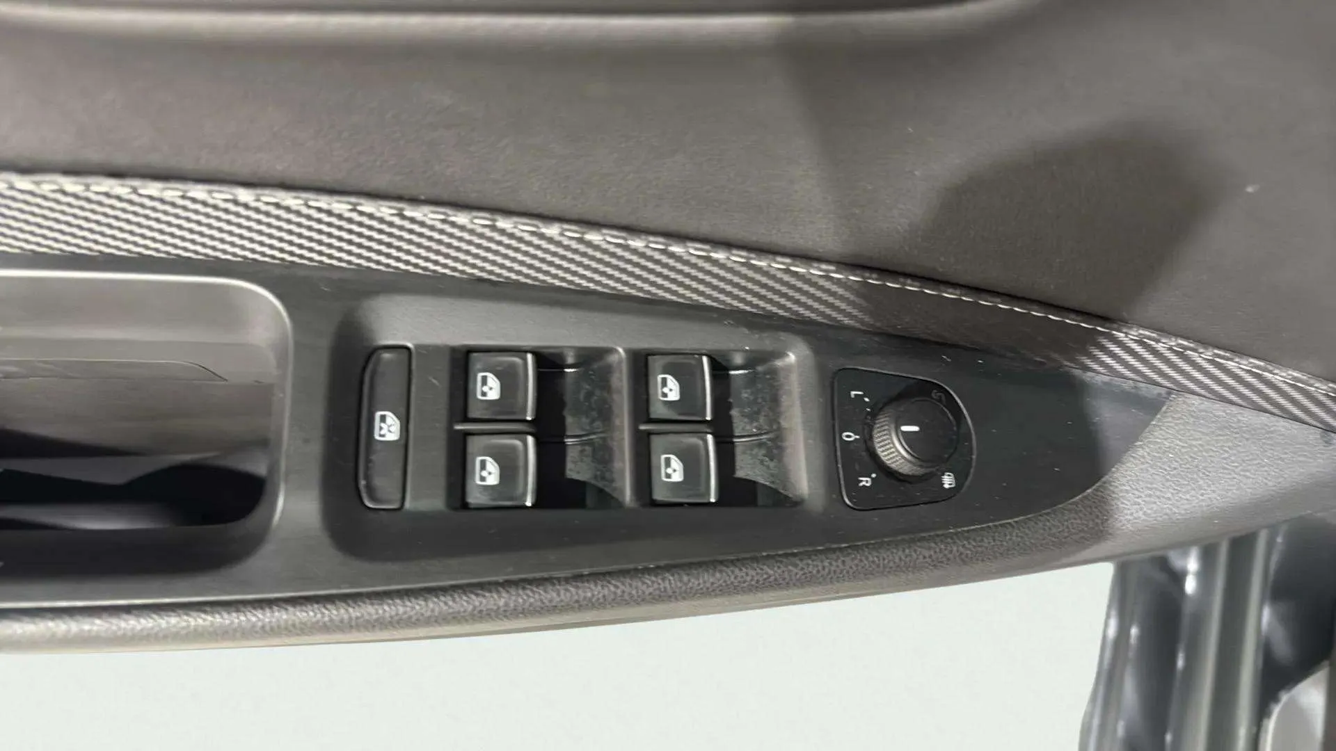 SEAT León 2.0 TSI DSG-6 Cupra - foto 19