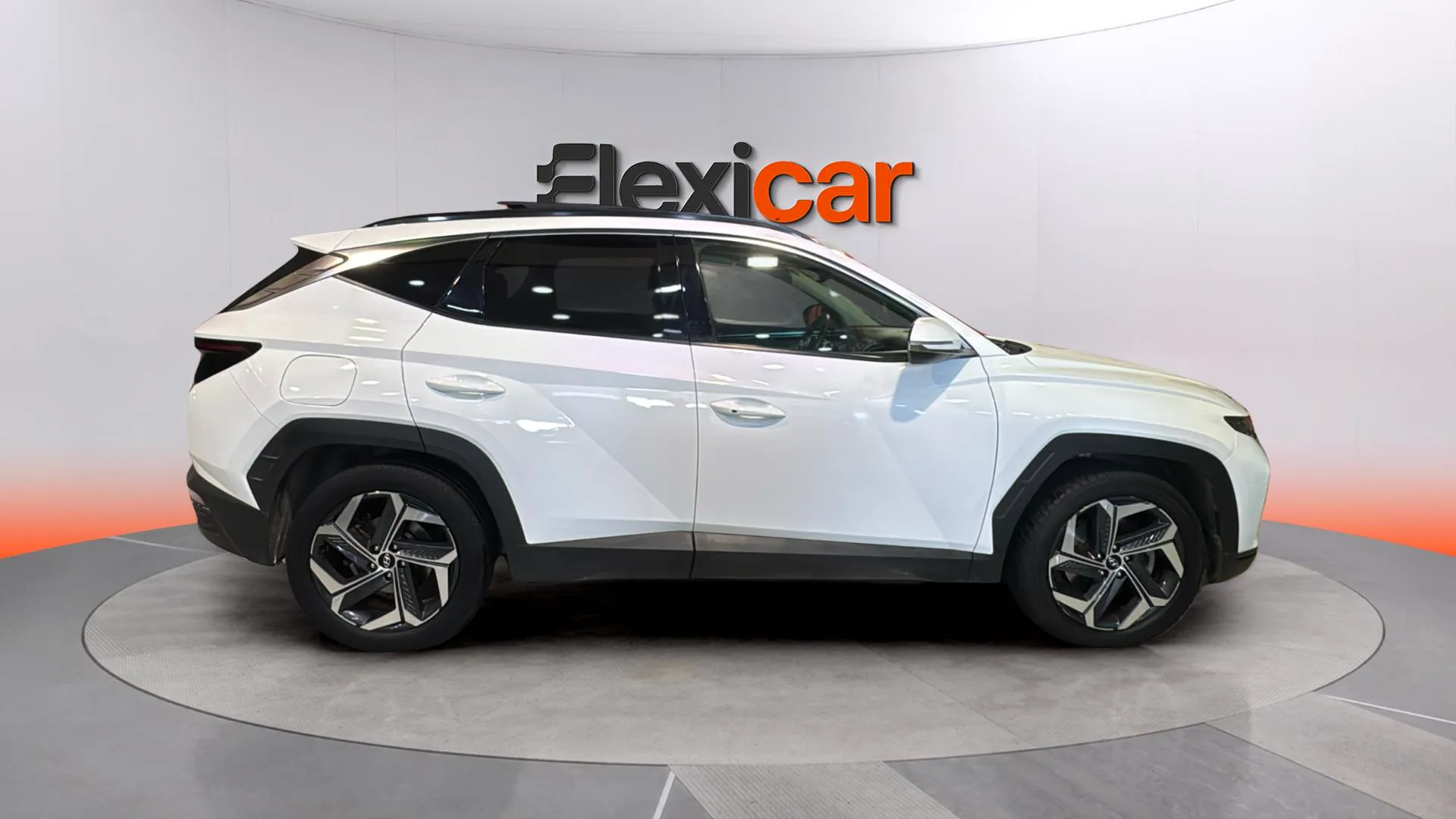 Hyundai Tucson 1.6 CRDi 48V Maxx DCT 4x4 - foto 8