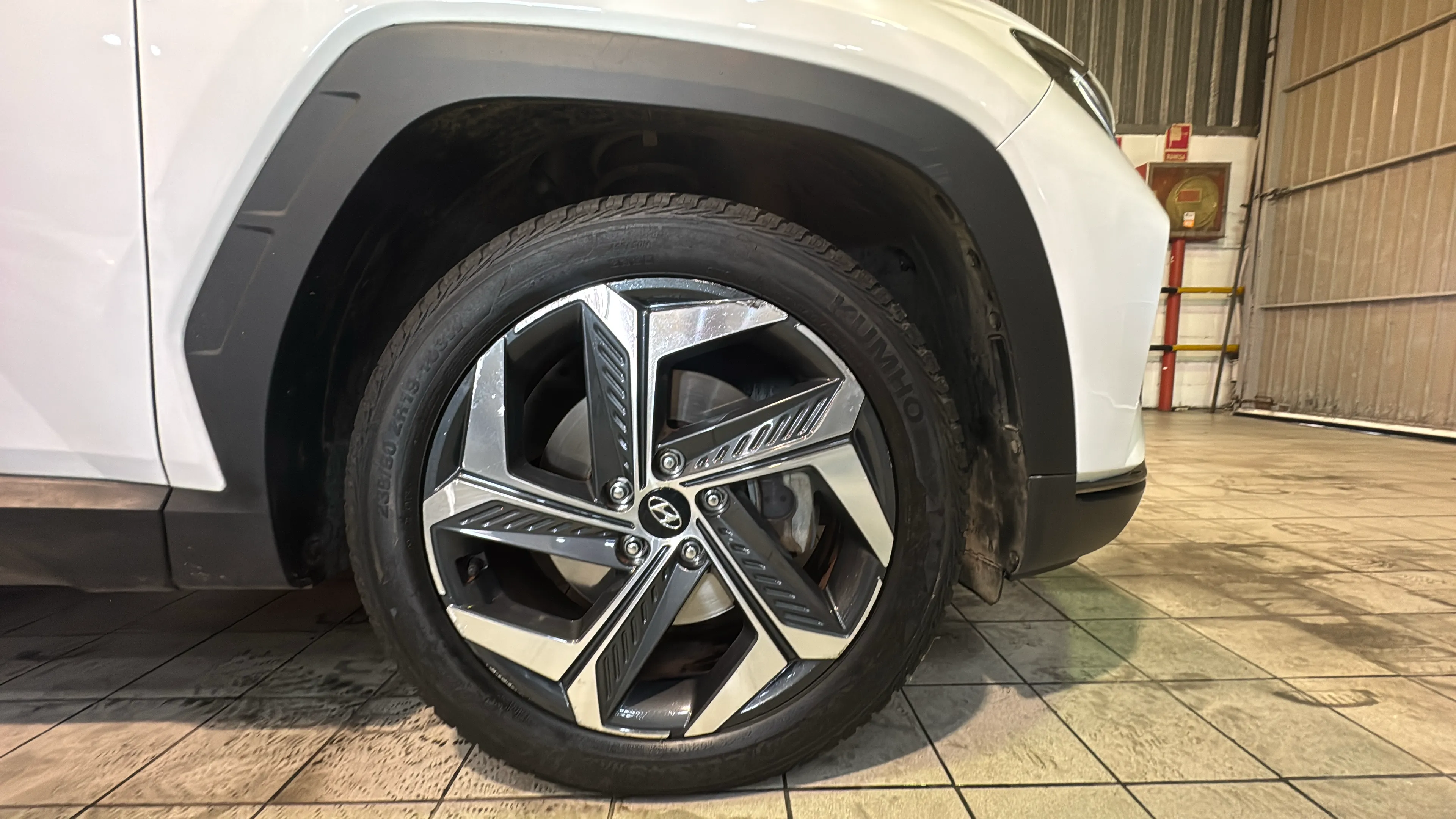 Hyundai Tucson 1.6 CRDi 48V Maxx DCT 4x4 - foto 33