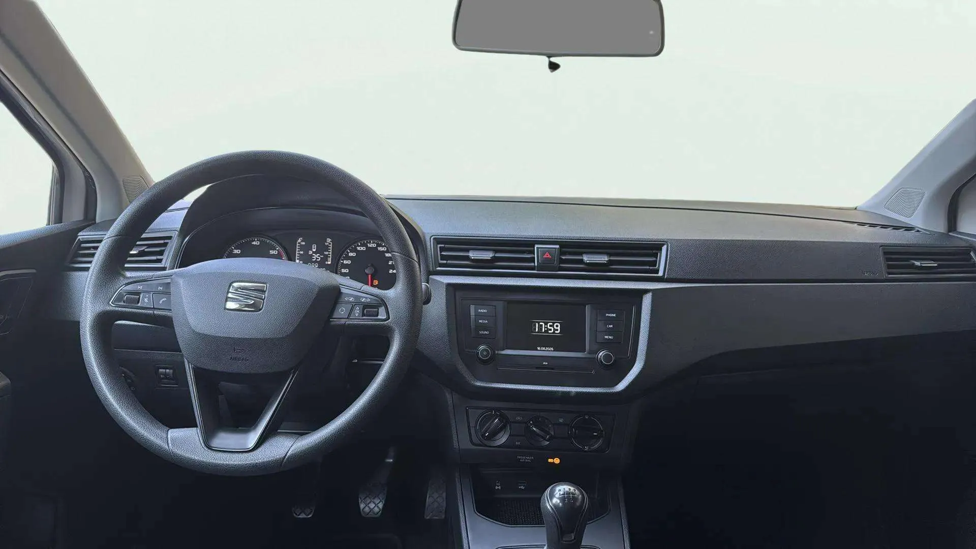 SEAT Ibiza 1.6 TDI Reference - foto 9