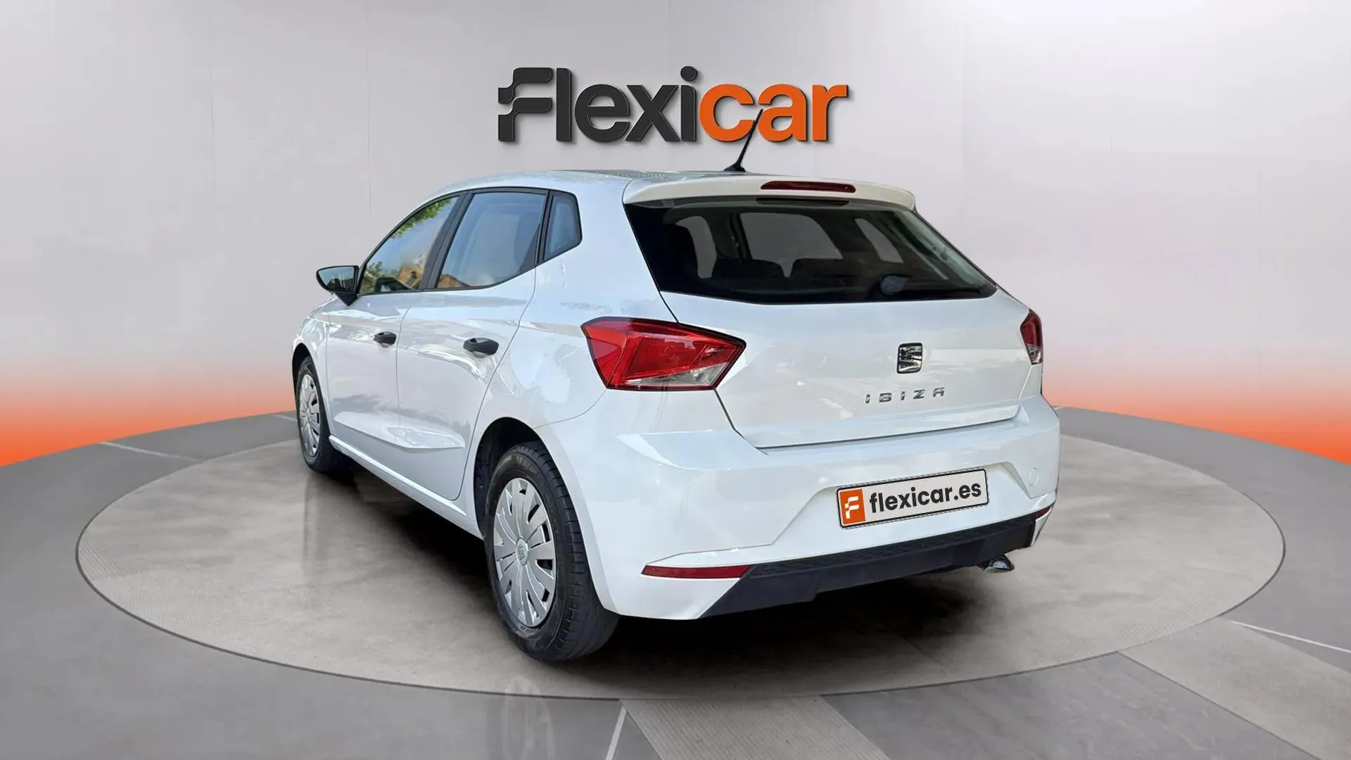 SEAT Ibiza 1.6 TDI Reference - foto 5