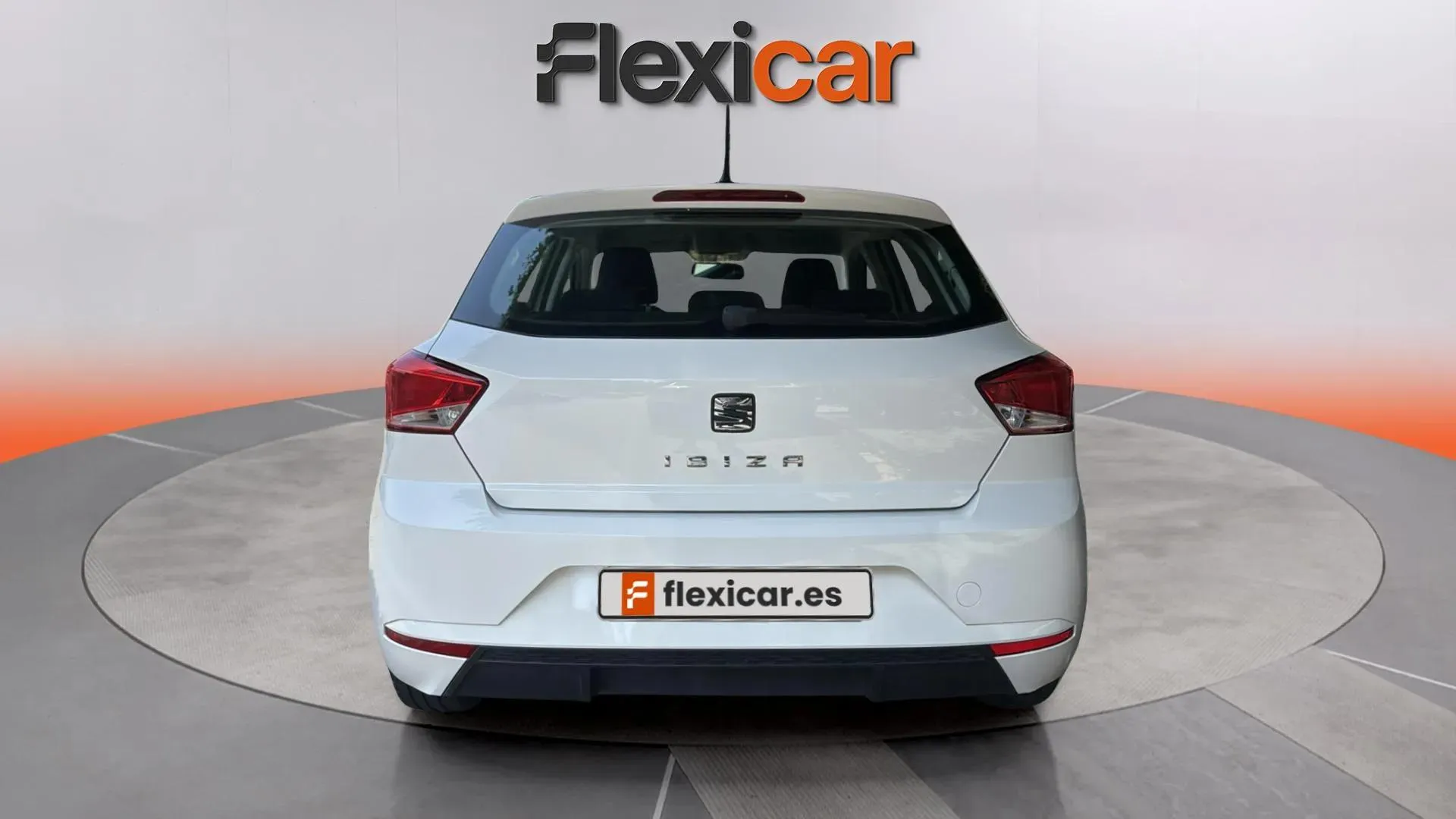 SEAT Ibiza 1.6 TDI Reference - foto 4