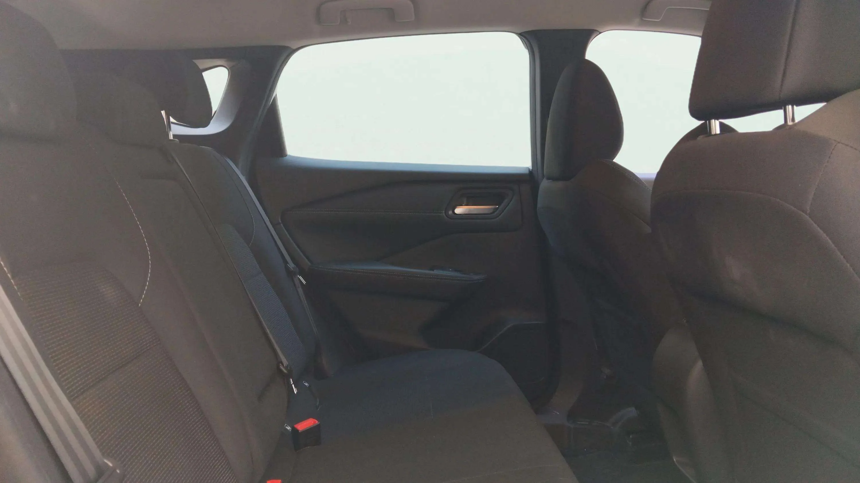 Nissan Qashqai DIG-T mHEV 4x2 Acenta - foto 13