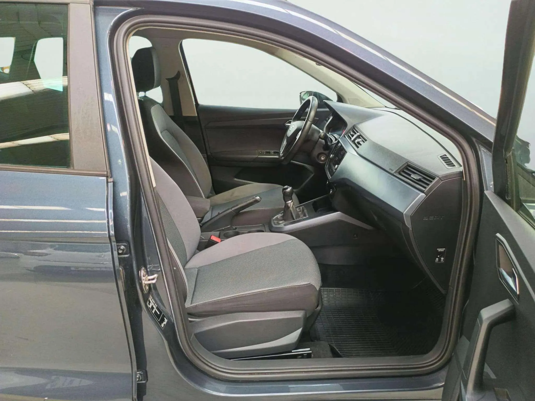 SEAT Arona 1.6 TDI Style Ecomotive - foto 7