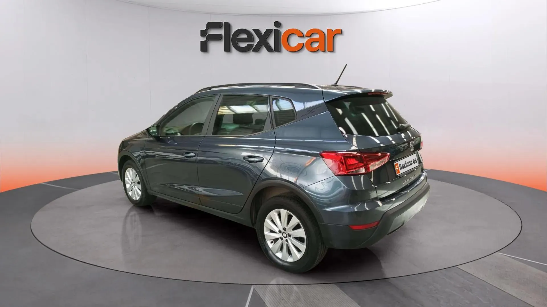 SEAT Arona 1.6 TDI Style Ecomotive - foto 4