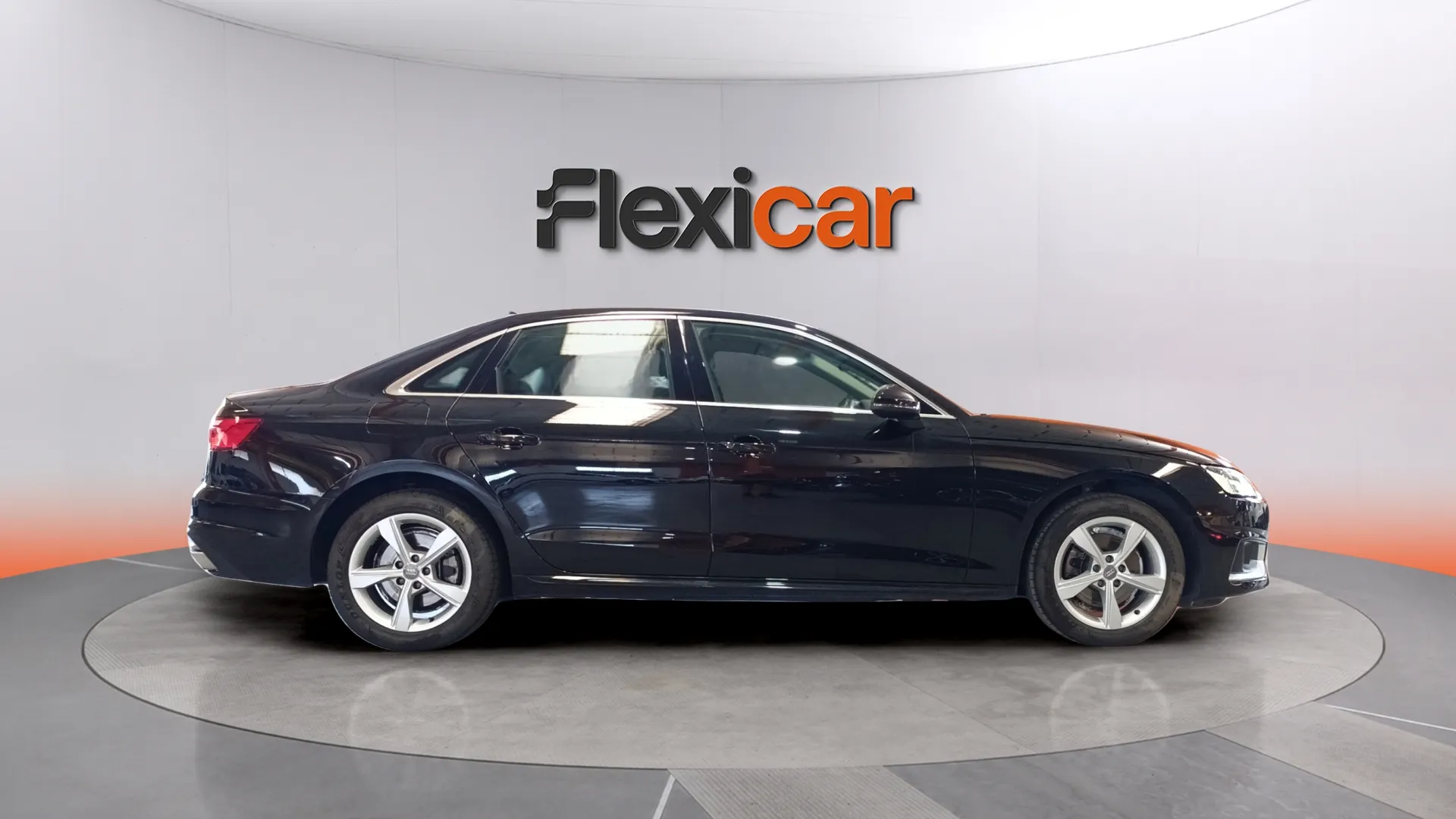 Audi A4 Advanced 30 TDI S tronic - foto 2