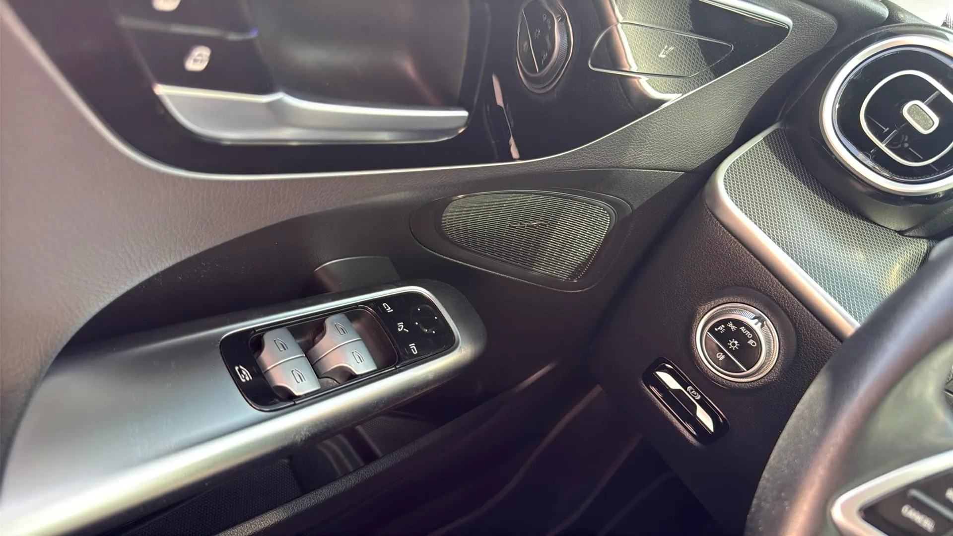 Mercedes-Benz Clase C C 220 d - foto 19