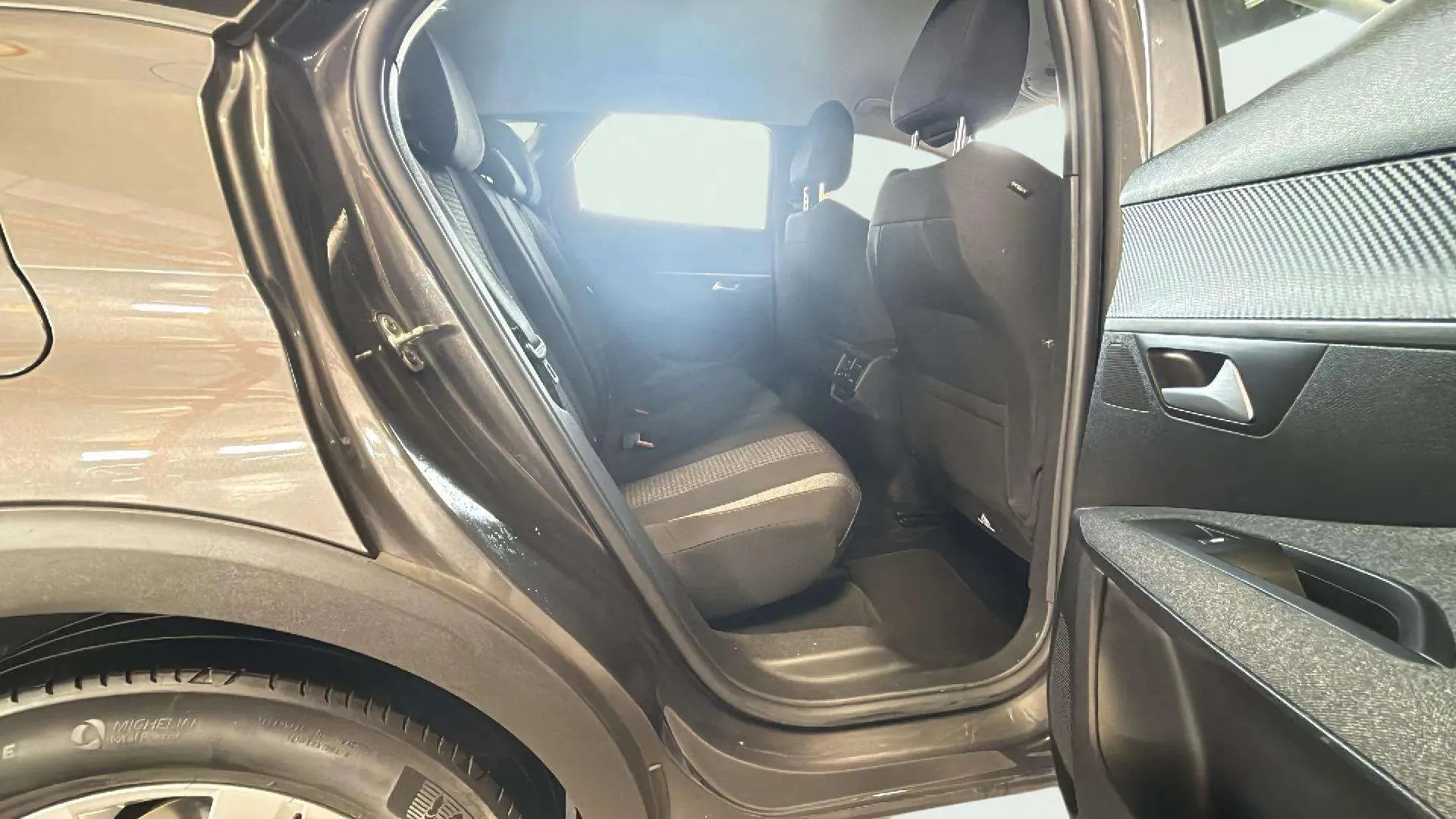 Peugeot 3008 1.5 BlueHDi Active Pack - foto 7