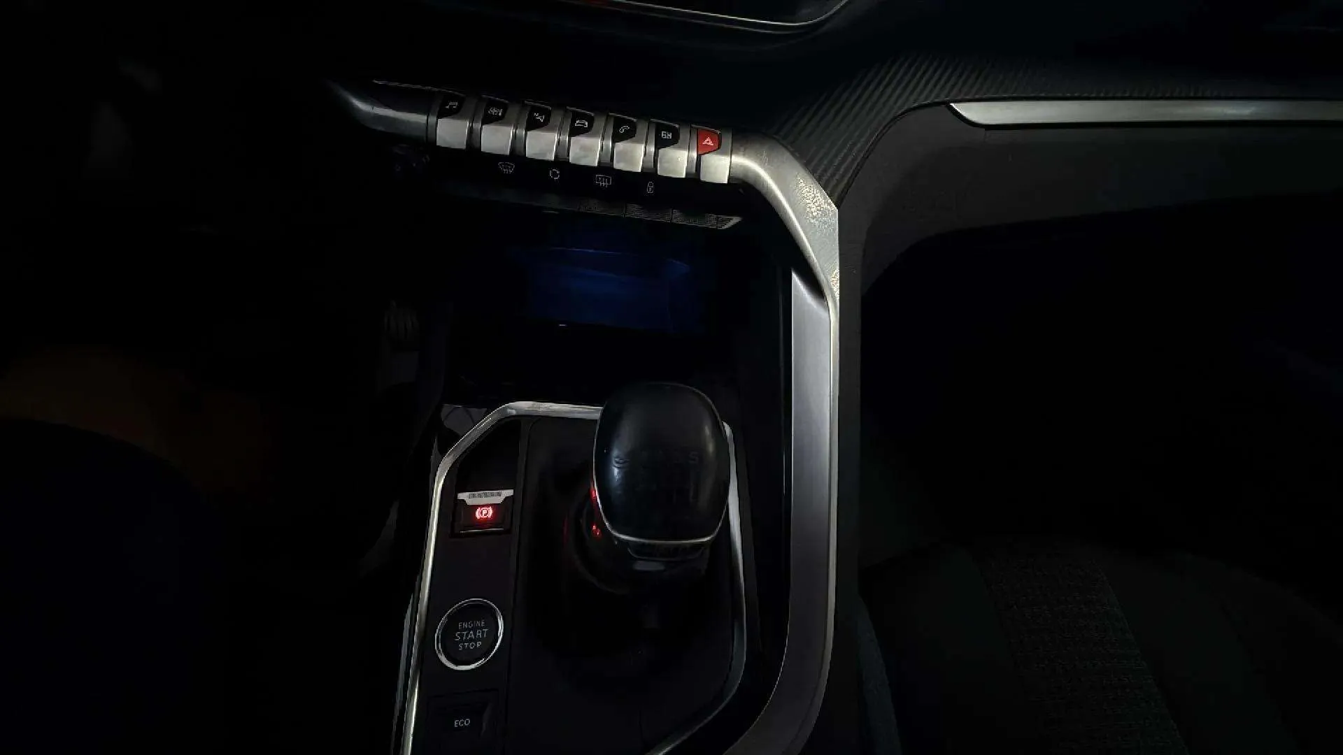 Peugeot 3008 1.5 BlueHDi Active Pack - foto 24
