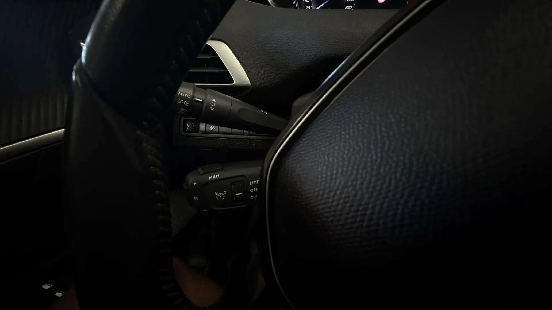 Peugeot 3008 1.5 BlueHDi Active Pack - foto 17