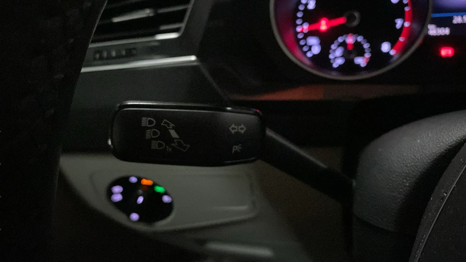 Volkswagen Tiguan Sport 1.5 TSI DSG - foto 17