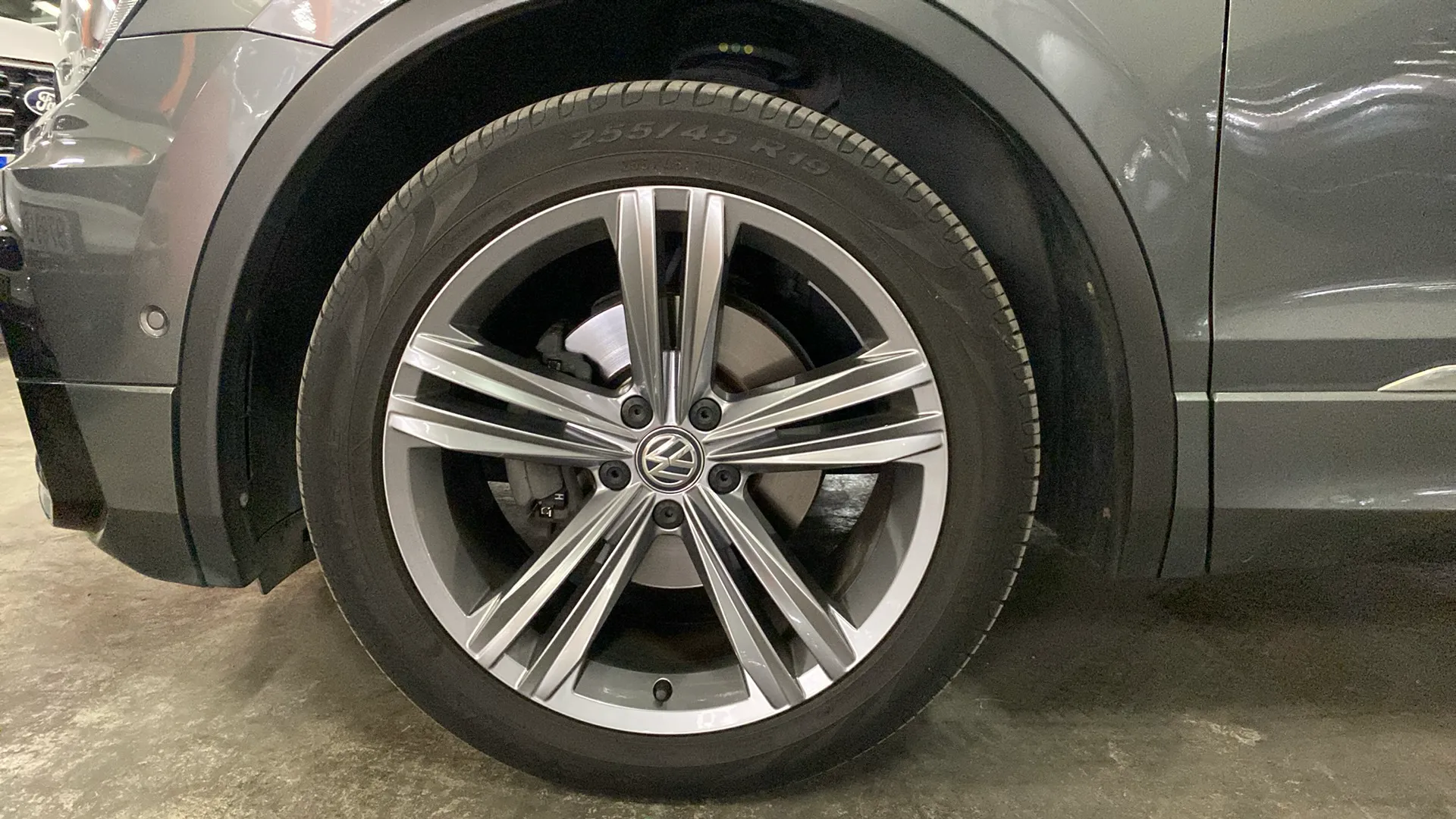 Volkswagen Tiguan Sport 1.5 TSI DSG - foto 31