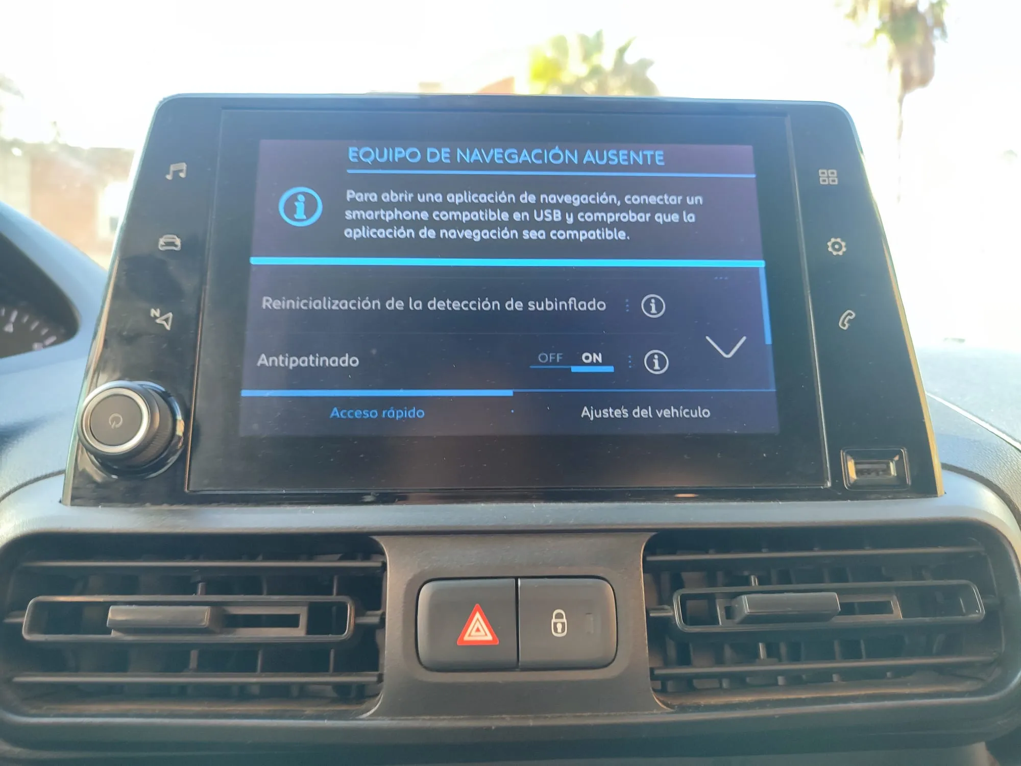 Peugeot Partner Pro Standard 600kg PureTech - foto 13