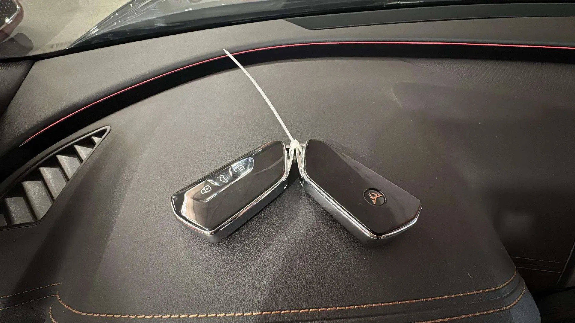 Cupra León SP 1.5 TSI - foto 26