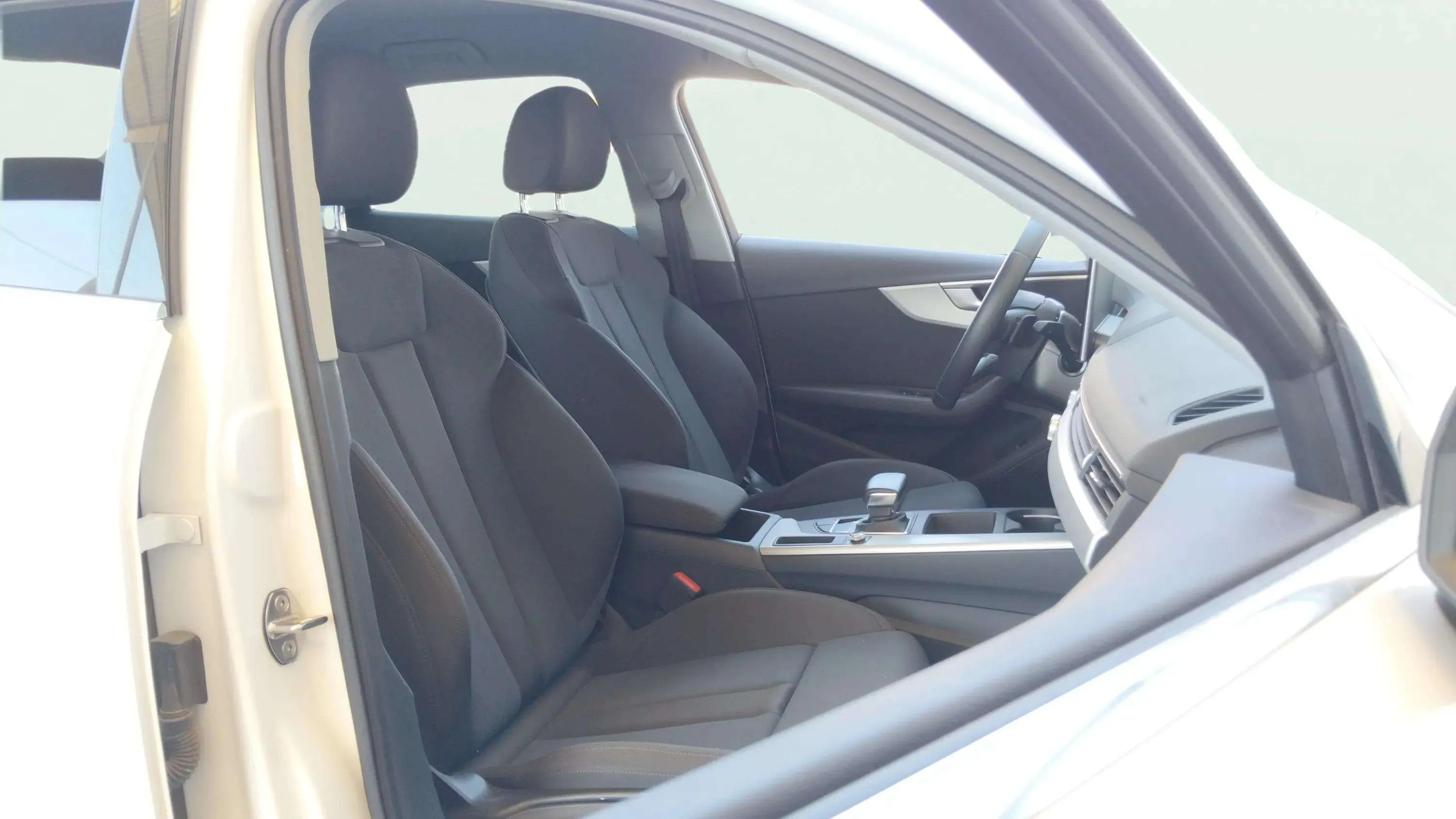 Audi A4 Avant Advanced 35 TDI S tronic - foto 19