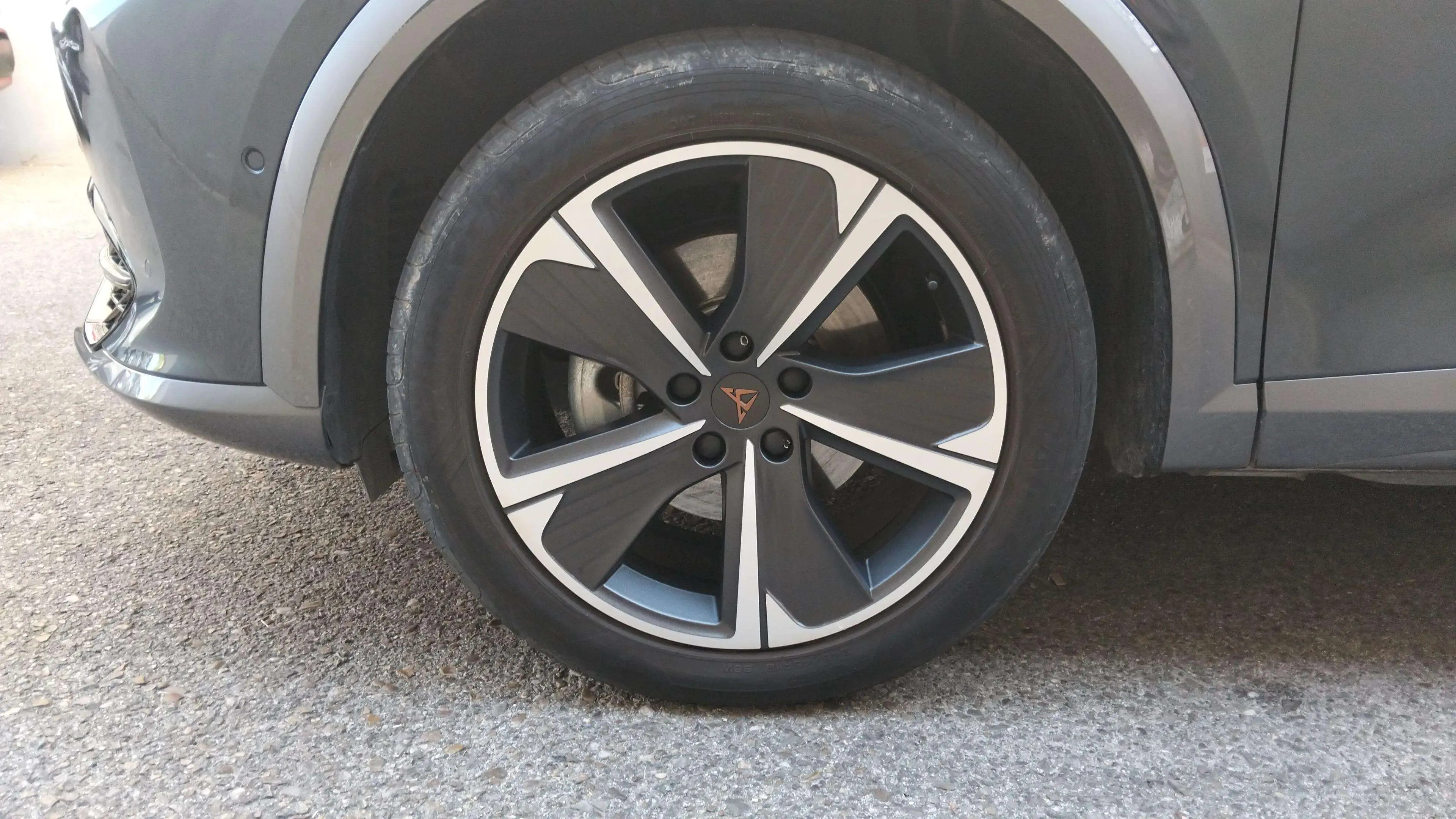 Cupra Formentor 1.4 e-Hybrid DSG - foto 19