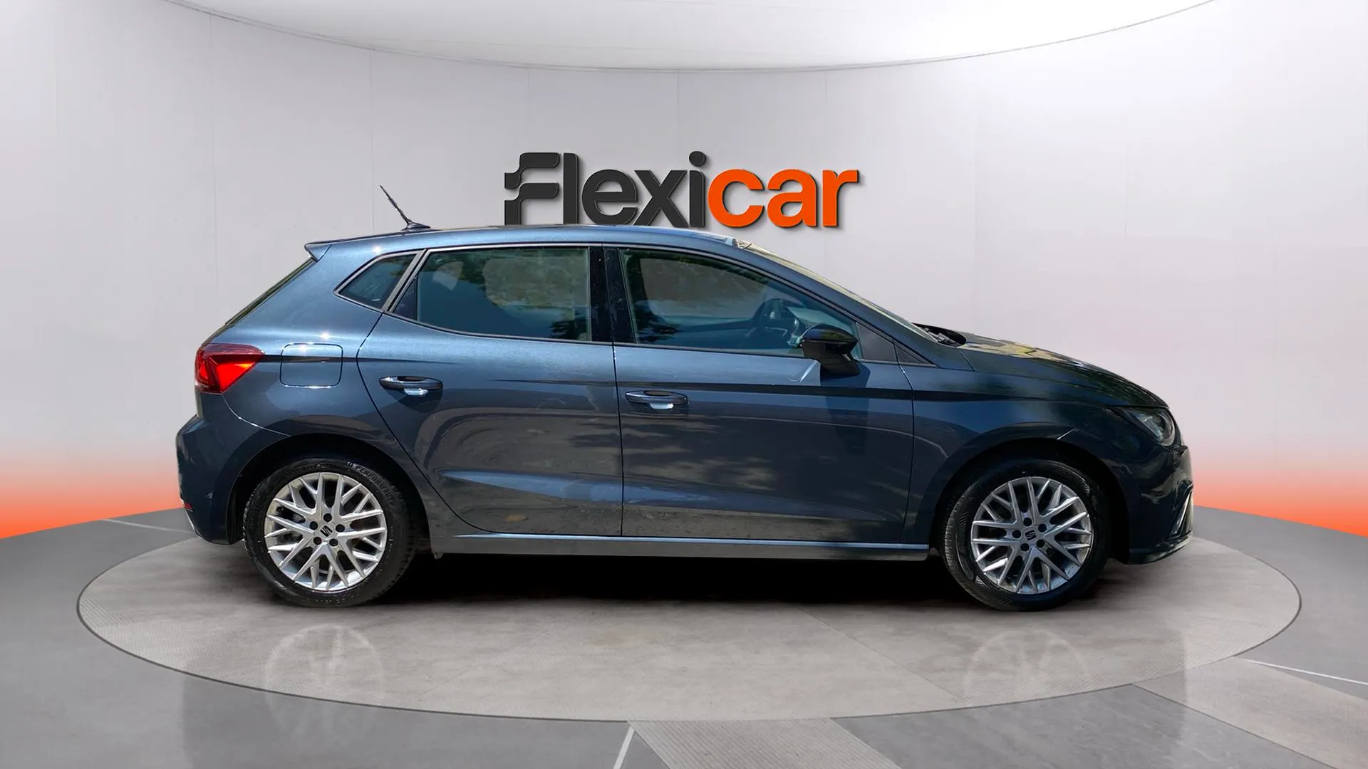 SEAT Ibiza 1.0 TSI FR - foto 7