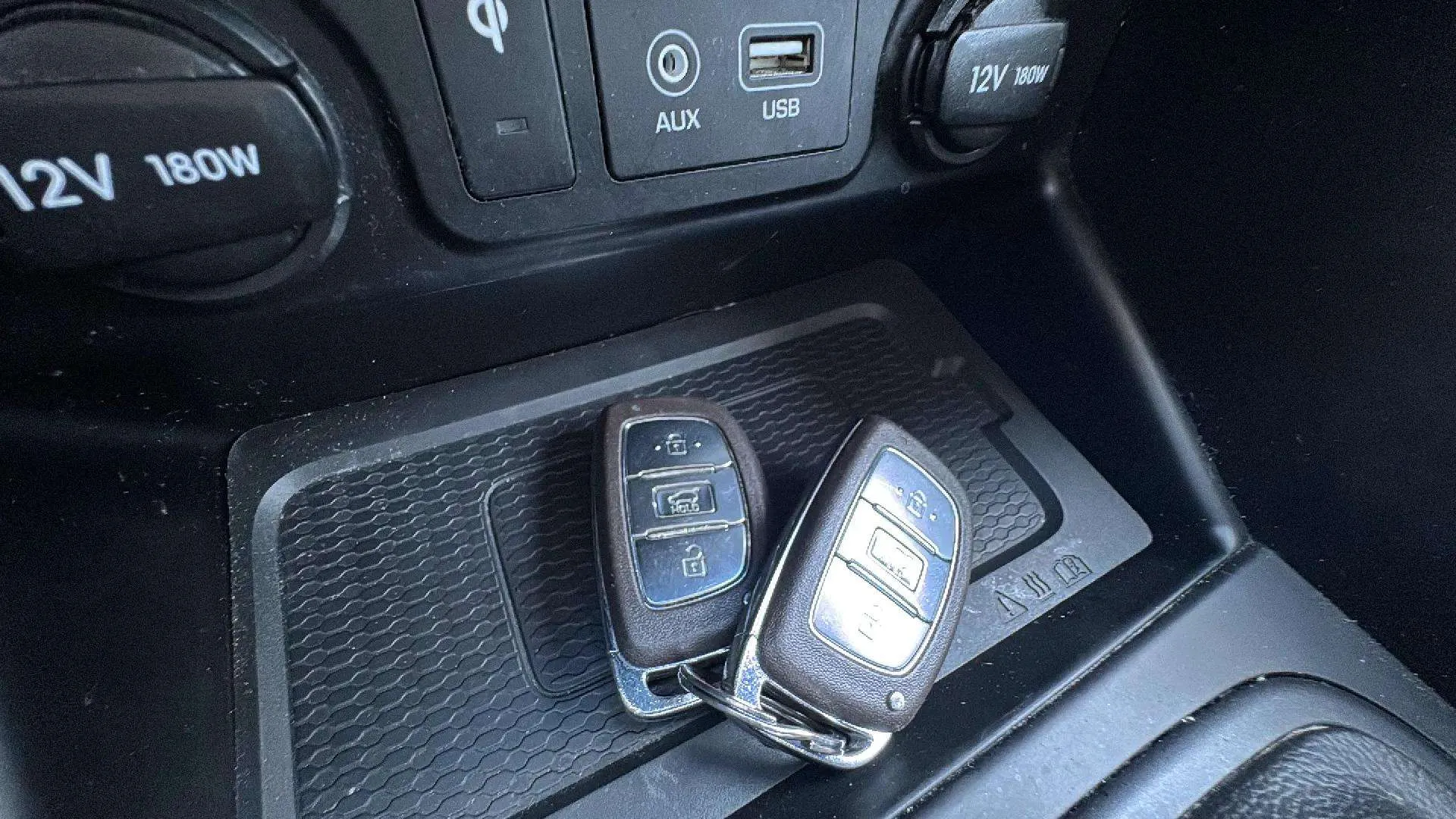 Hyundai Tucson 1.6 T-GDi Tecno 4x2 - foto 17