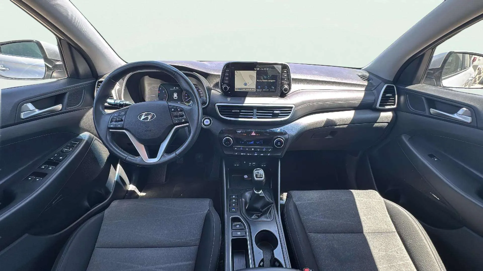 Hyundai Tucson 1.6 T-GDi Tecno 4x2 - foto 9