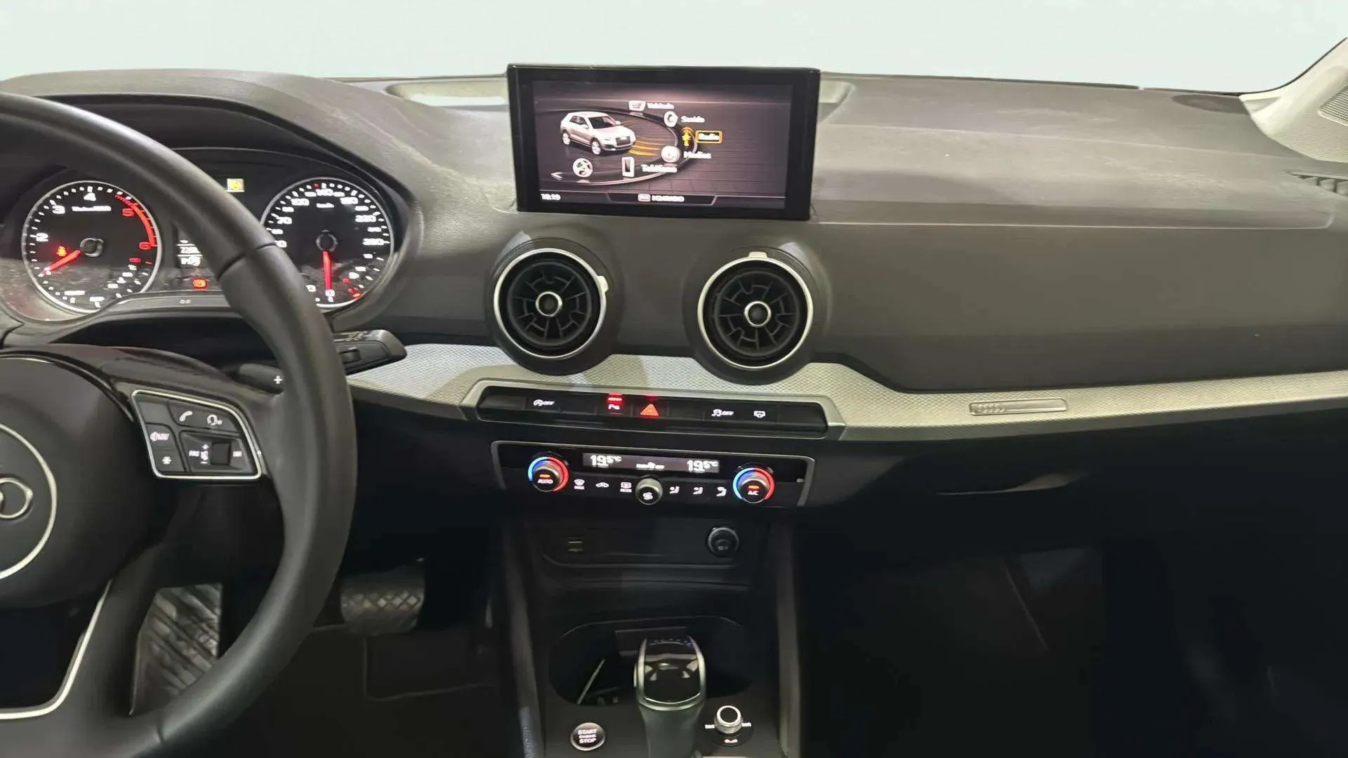 Audi Q2 Adrenalin 30 TDI S tronic - foto 12