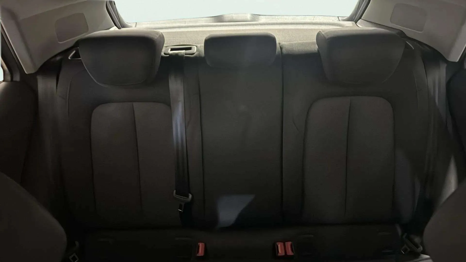 Audi Q2 Adrenalin 30 TDI S tronic - foto 24