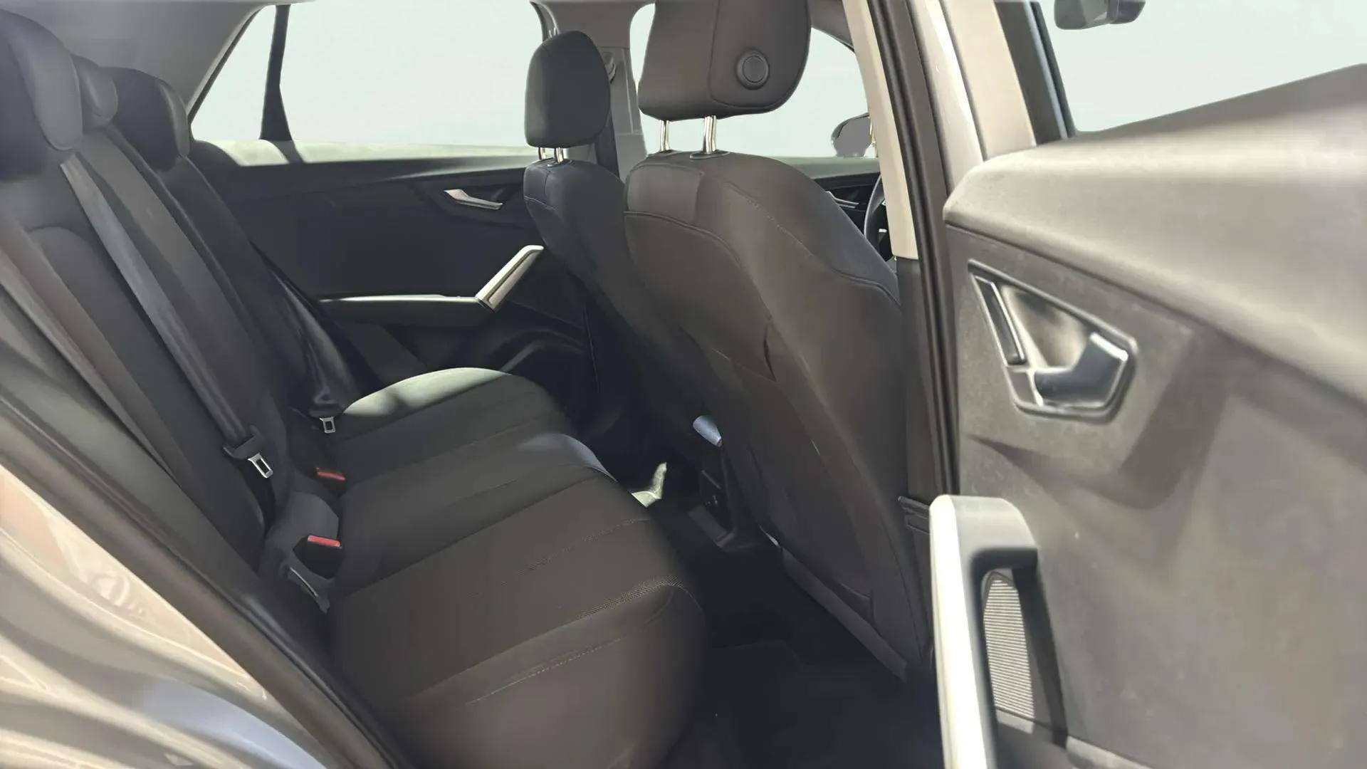 Audi Q2 Adrenalin 30 TDI S tronic - foto 23