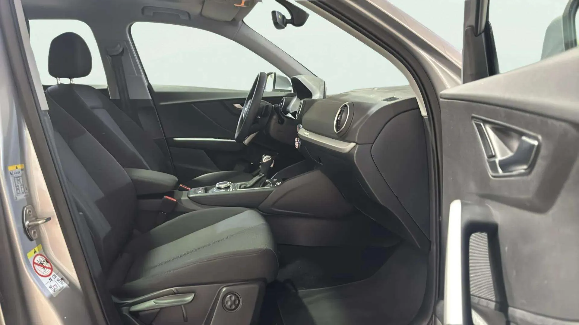 Audi Q2 Adrenalin 30 TDI S tronic - foto 22