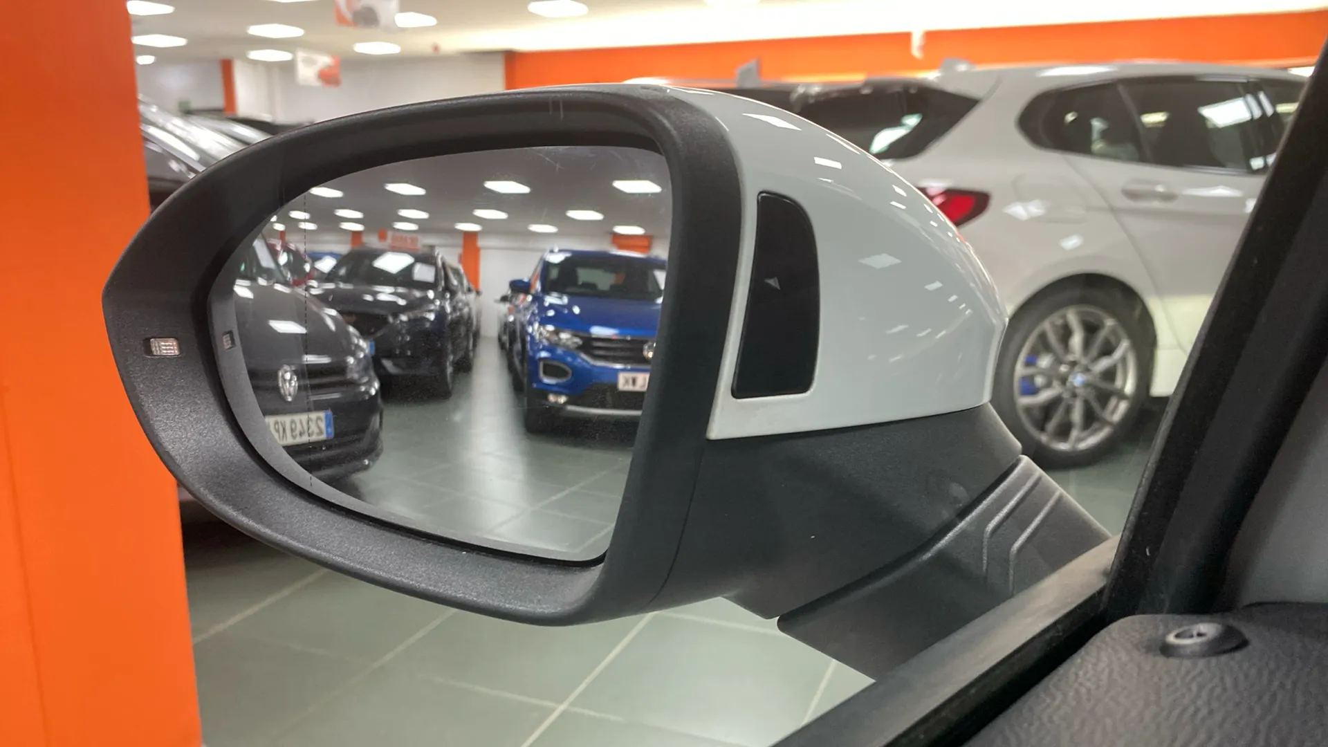 Volkswagen Golf 2.0 TDI DSG - foto 26