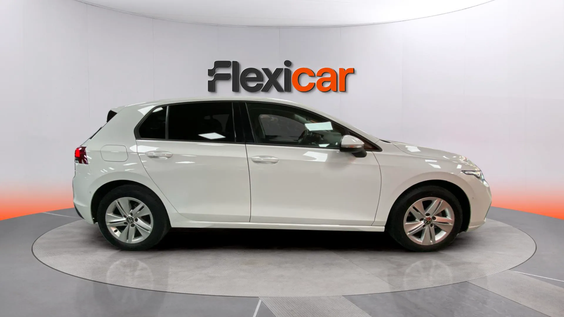 Volkswagen Golf 2.0 TDI DSG - foto 3