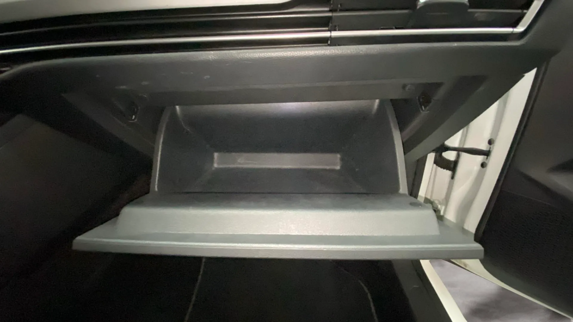 Volkswagen Golf 2.0 TDI DSG - foto 22