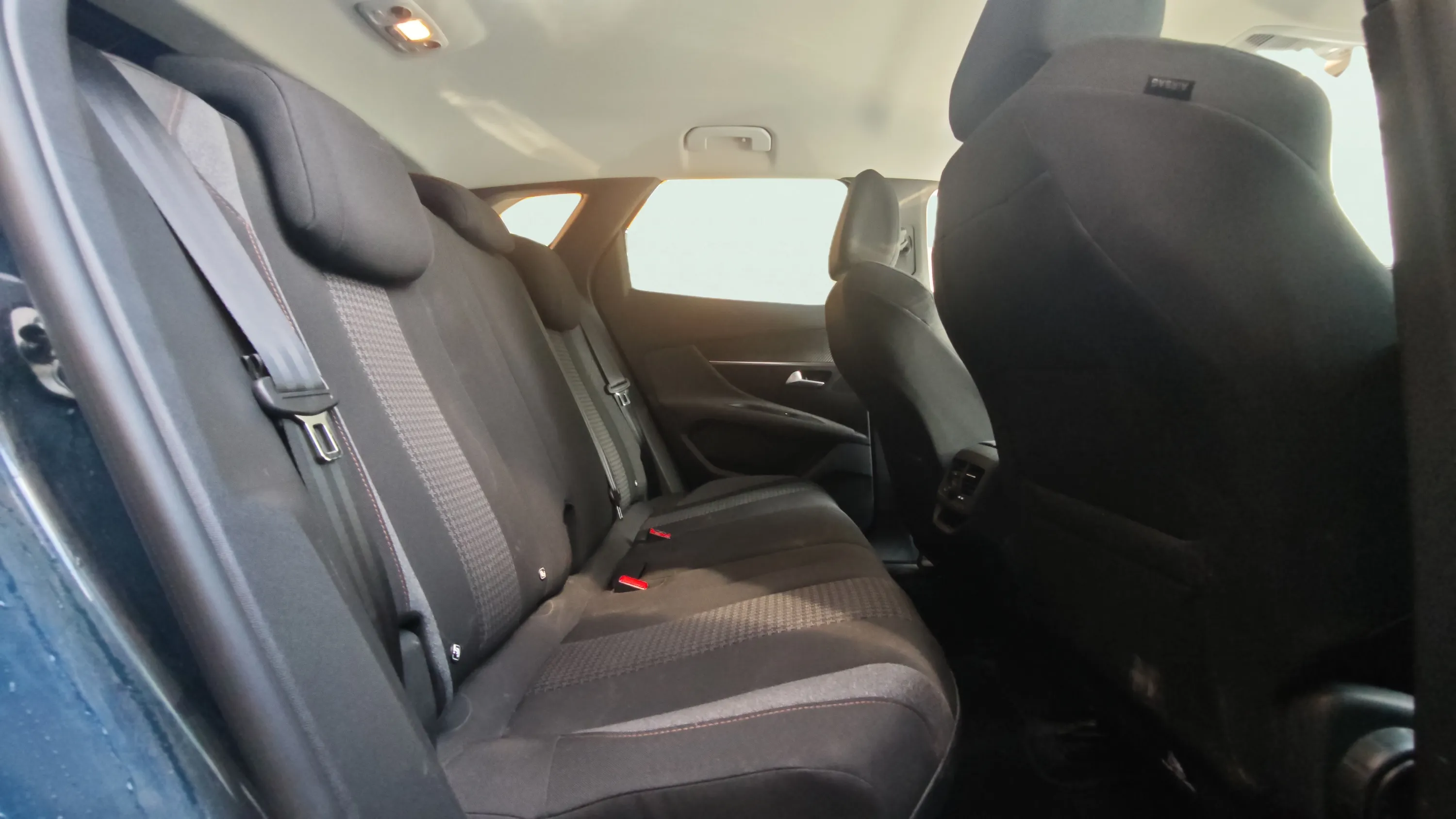Peugeot 3008 1.5 BlueHDi Active Pack - foto 6