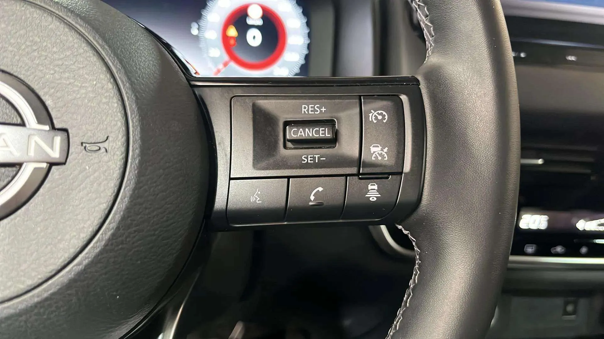 Nissan Qashqai DIG-T mHEV 4x2 Acenta - foto 22