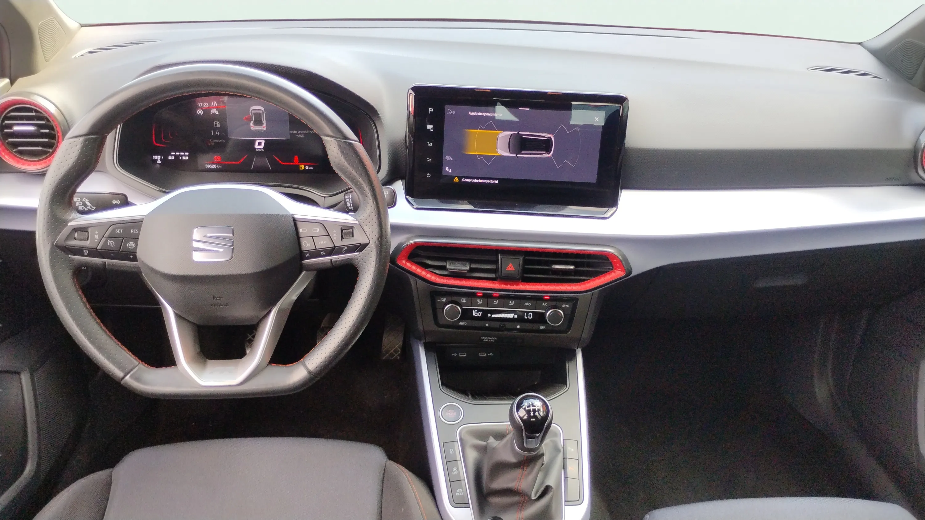 SEAT Arona 1.0 TSI FR XM Edition - foto 9