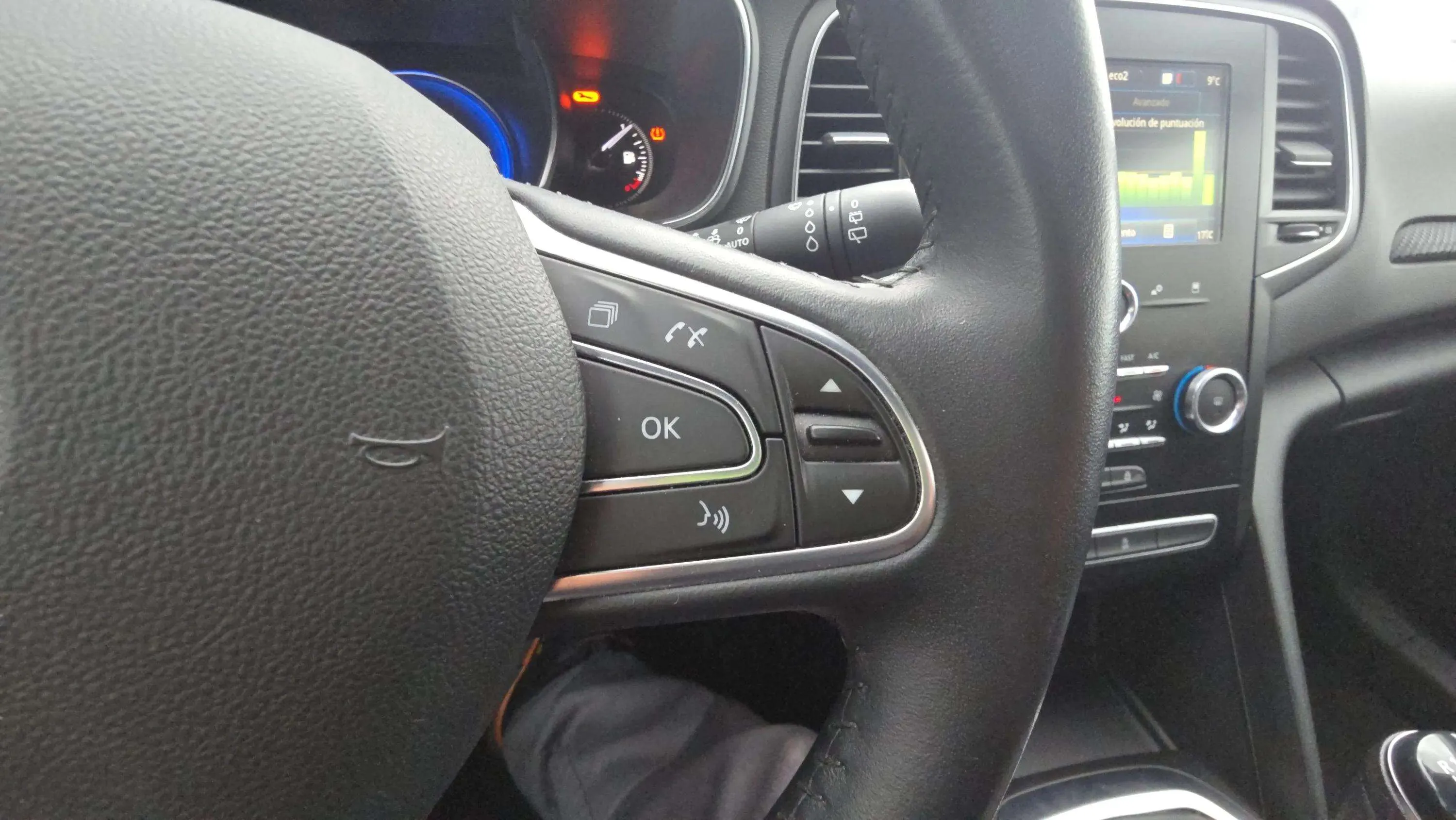 Renault Mégane Limited TCe GPF -SS - foto 20