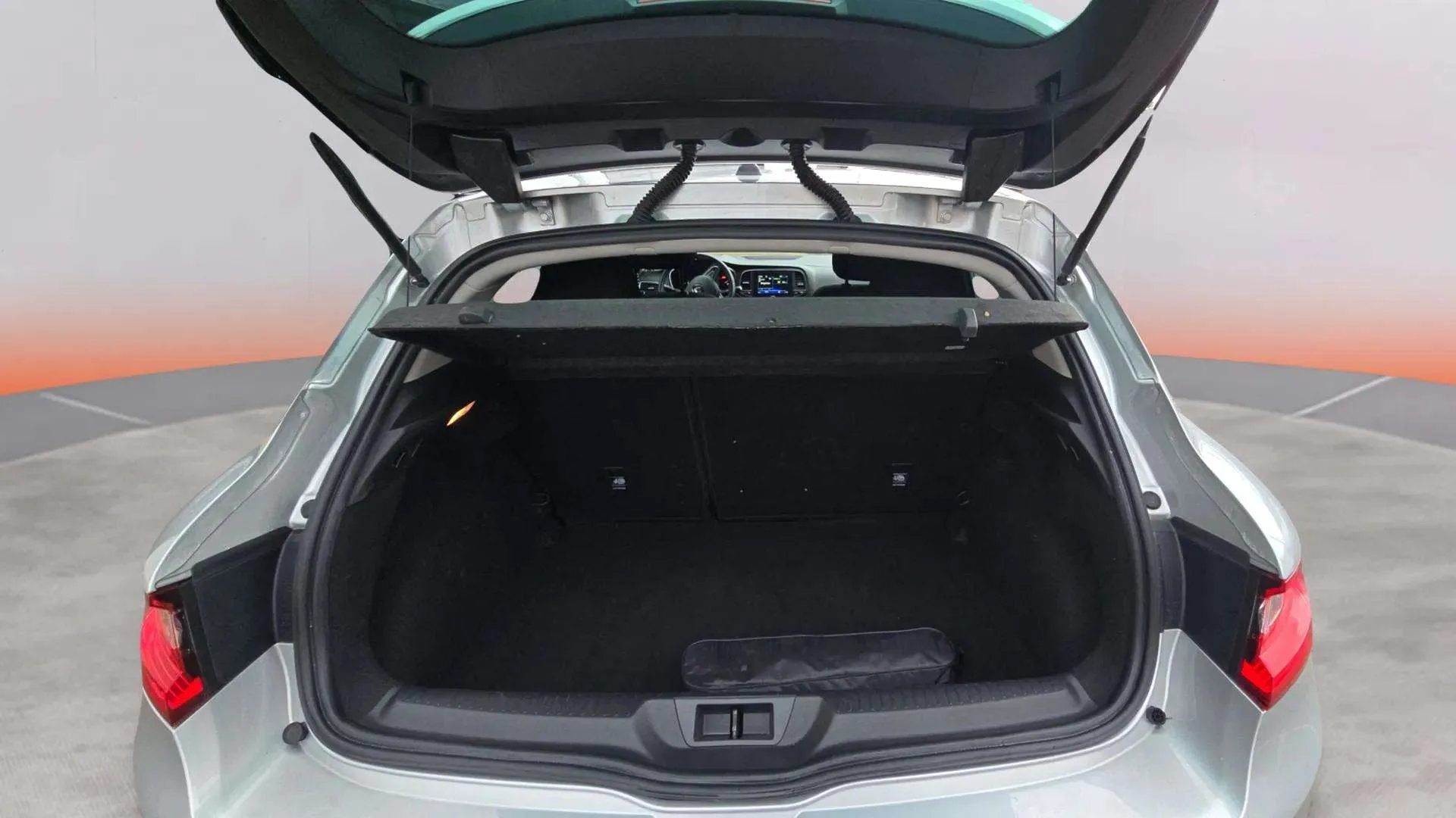 Renault Mégane Limited TCe GPF -SS - foto 13